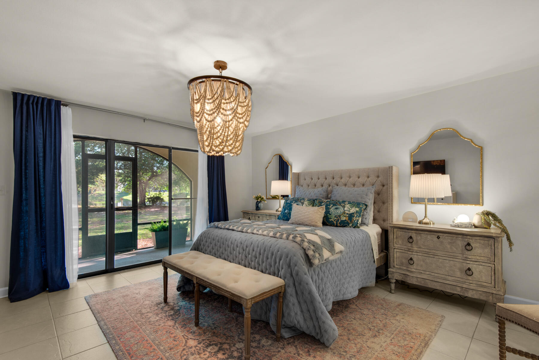 LAKESIDE CONDO AT BLUEWATER BAY - Residential