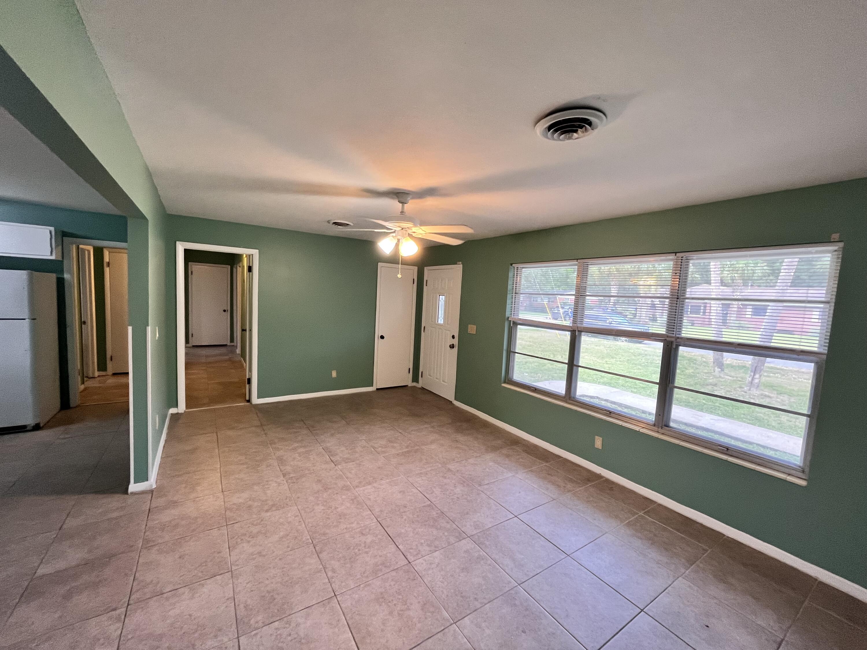 ROSEWOOD HOMES - Residential Lease