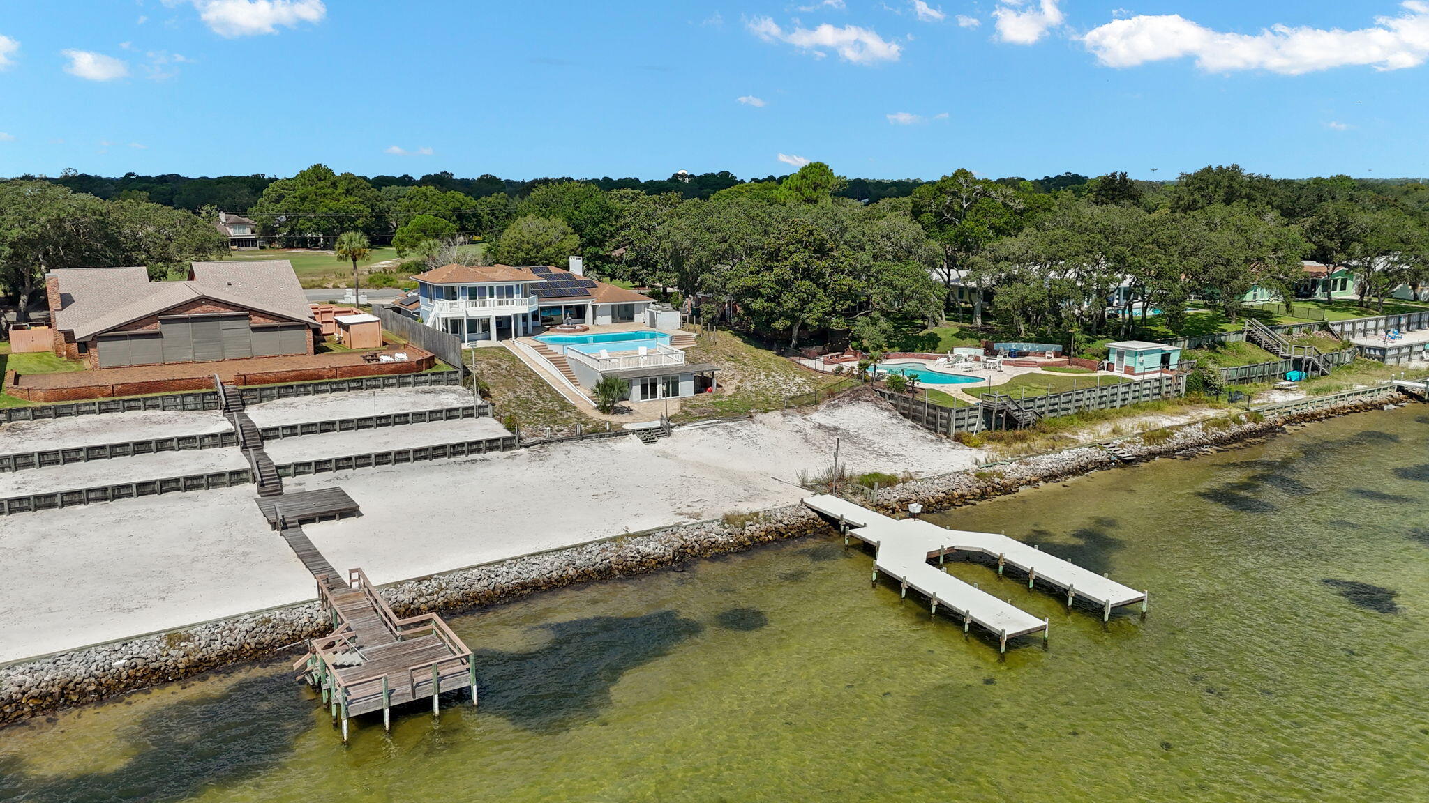 LAKE LORRAINE EST LOT 3 BLK A - Residential