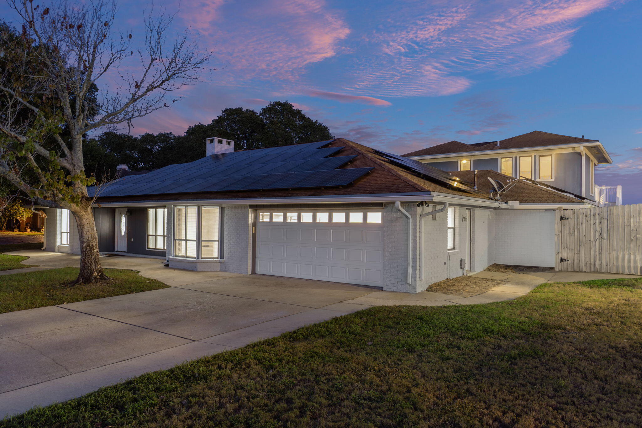 LAKE LORRAINE EST LOT 3 BLK A - Residential
