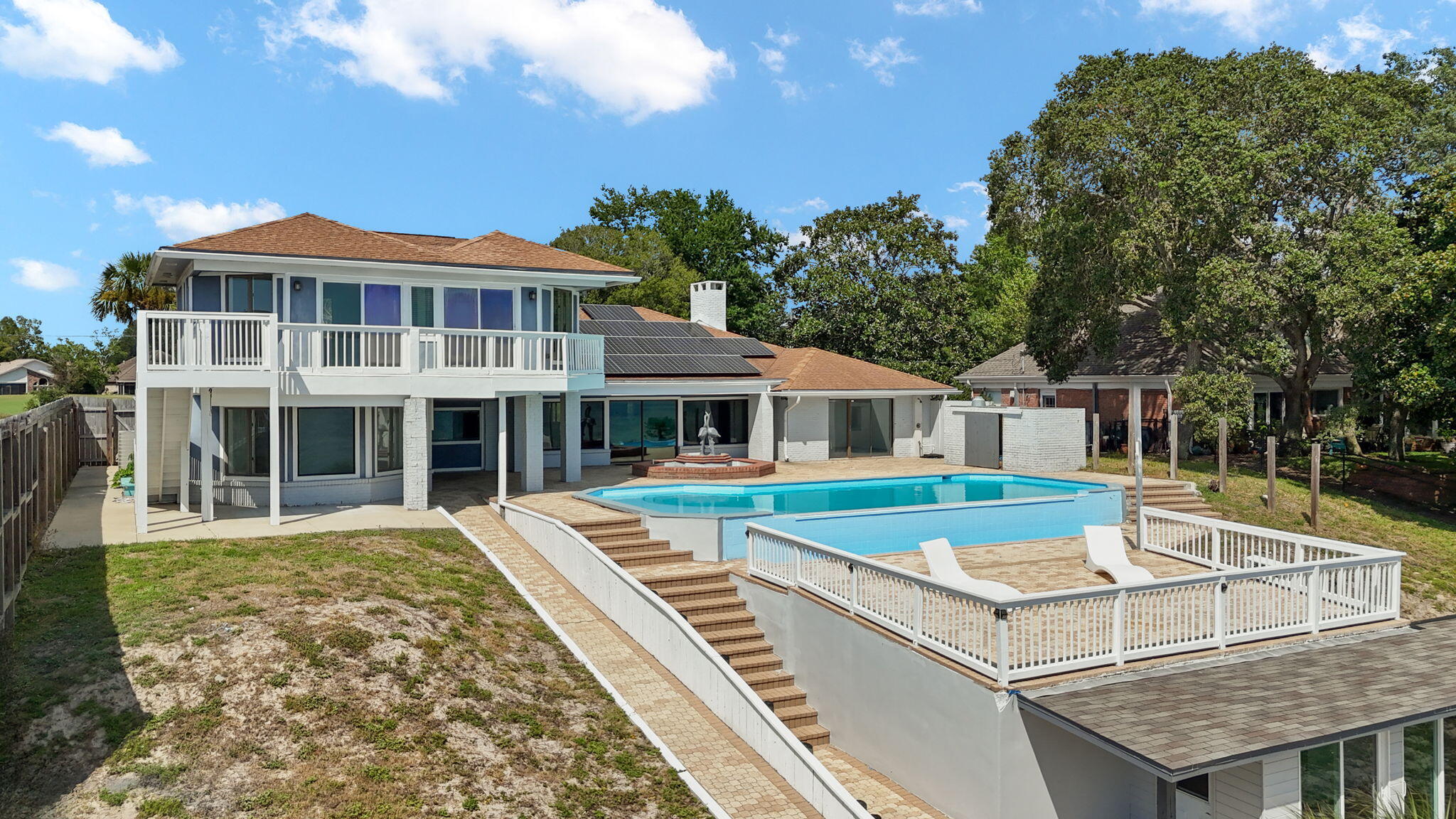 LAKE LORRAINE EST LOT 3 BLK A - Residential