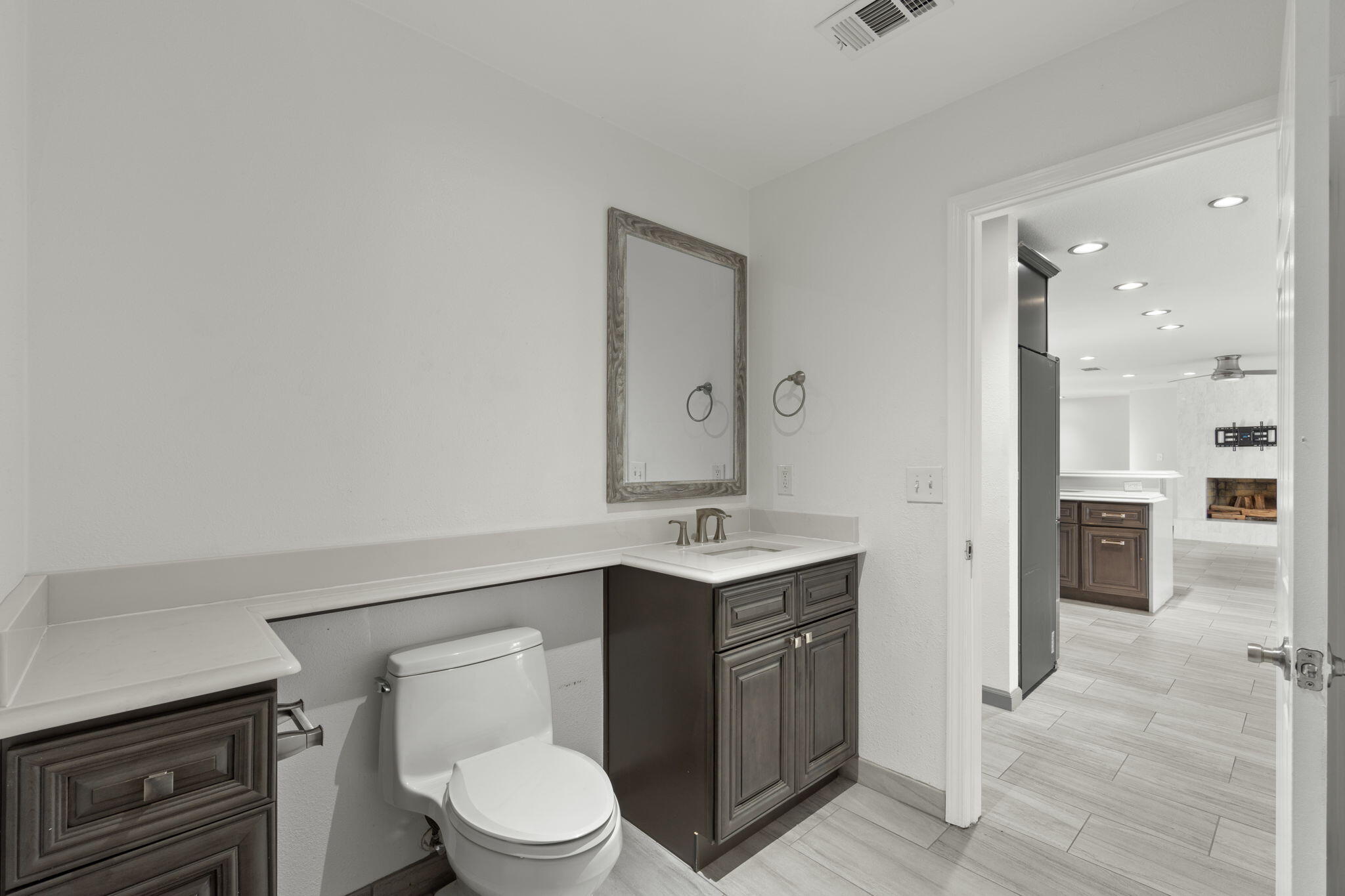 LAKE LORRAINE EST LOT 3 BLK A - Residential