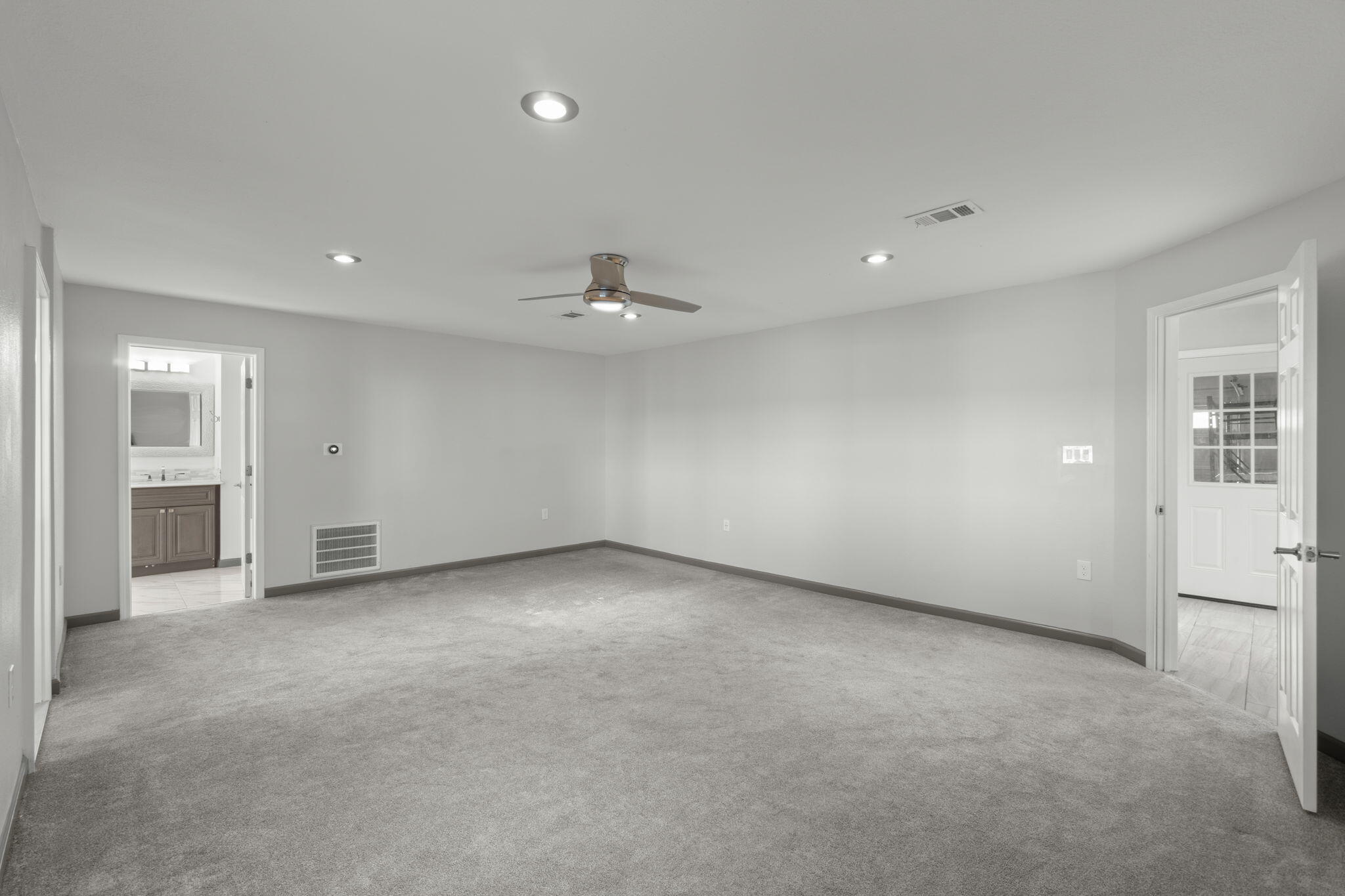 LAKE LORRAINE EST LOT 3 BLK A - Residential