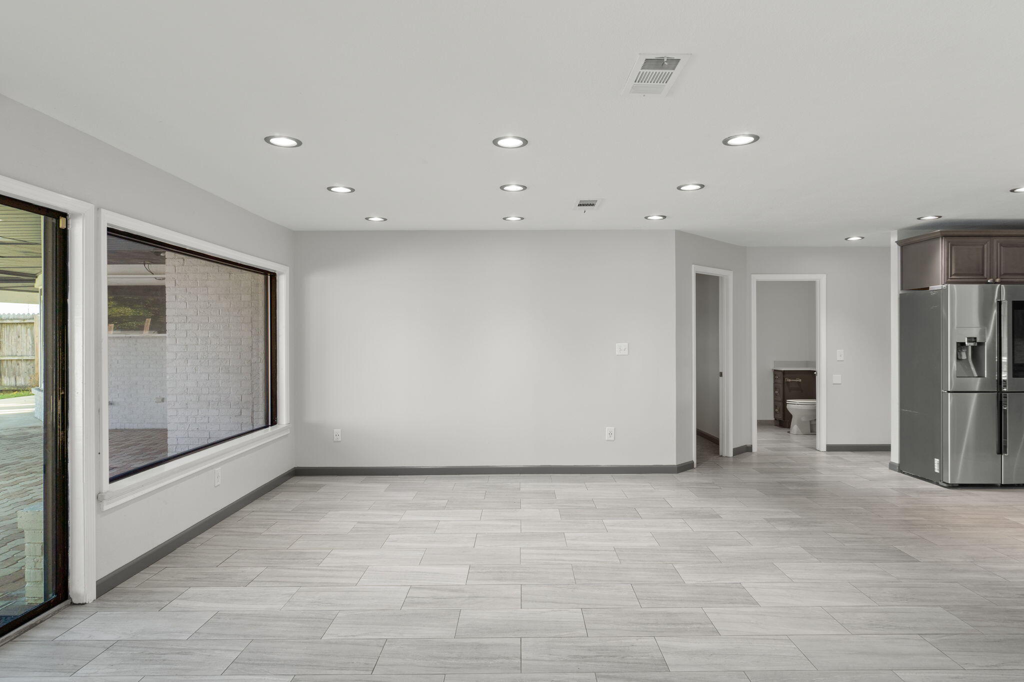 LAKE LORRAINE EST LOT 3 BLK A - Residential