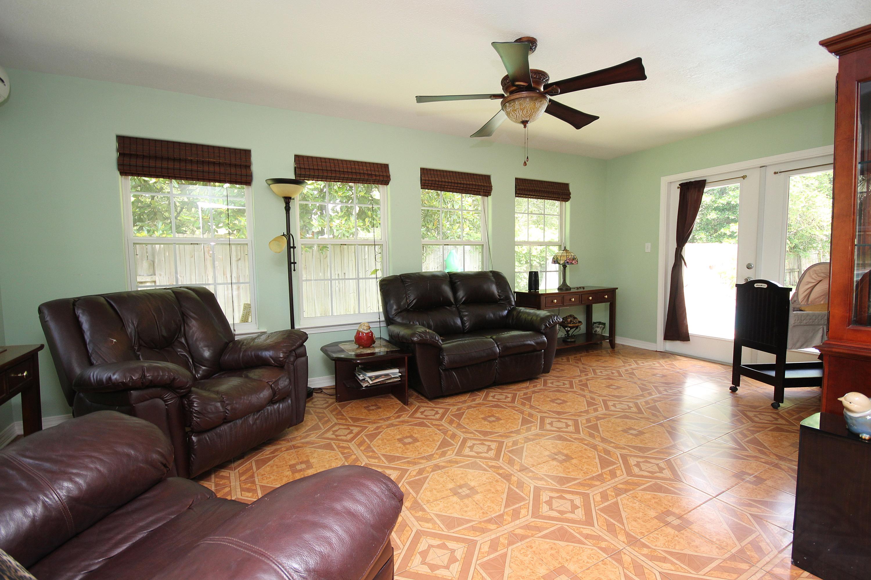 BAYOU S/D - Residential