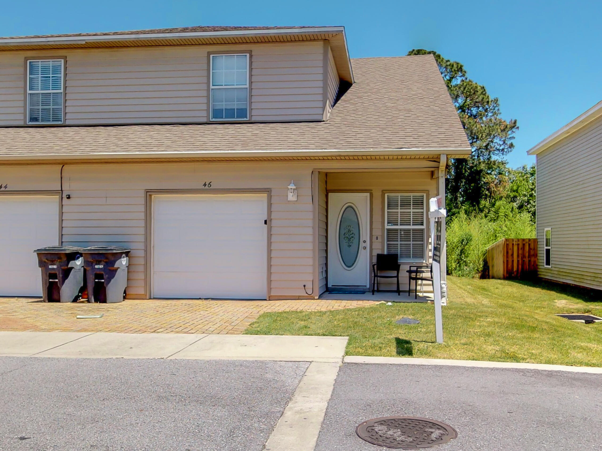 CARONDOLET - Residential Lease