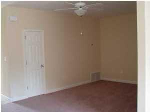 CARONDOLET - Residential Lease