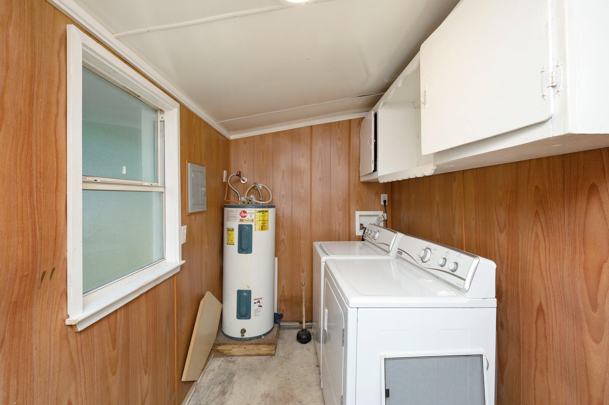 EDNEYS WEST HILL - Residential