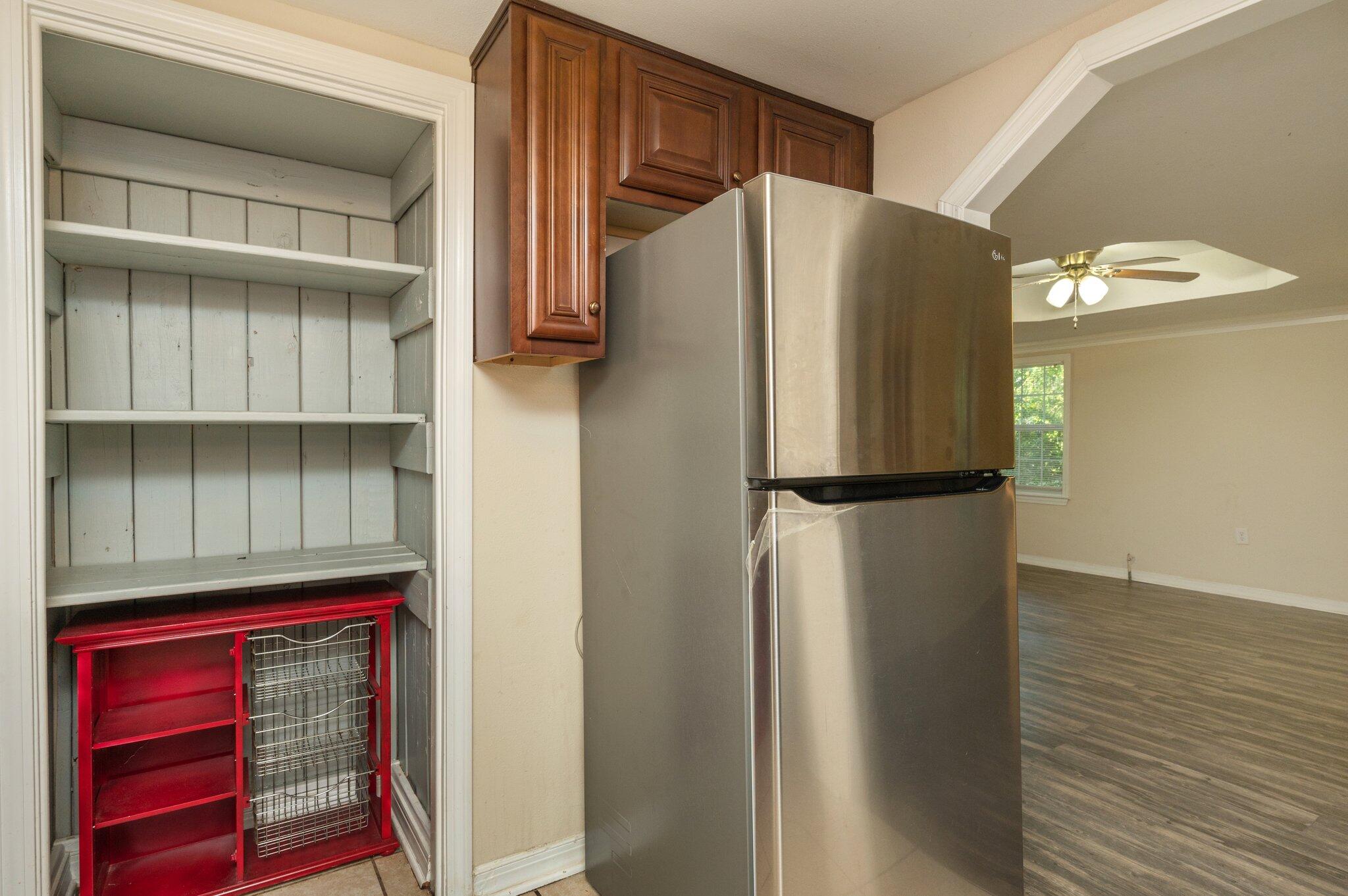 EDNEYS WEST HILL - Residential