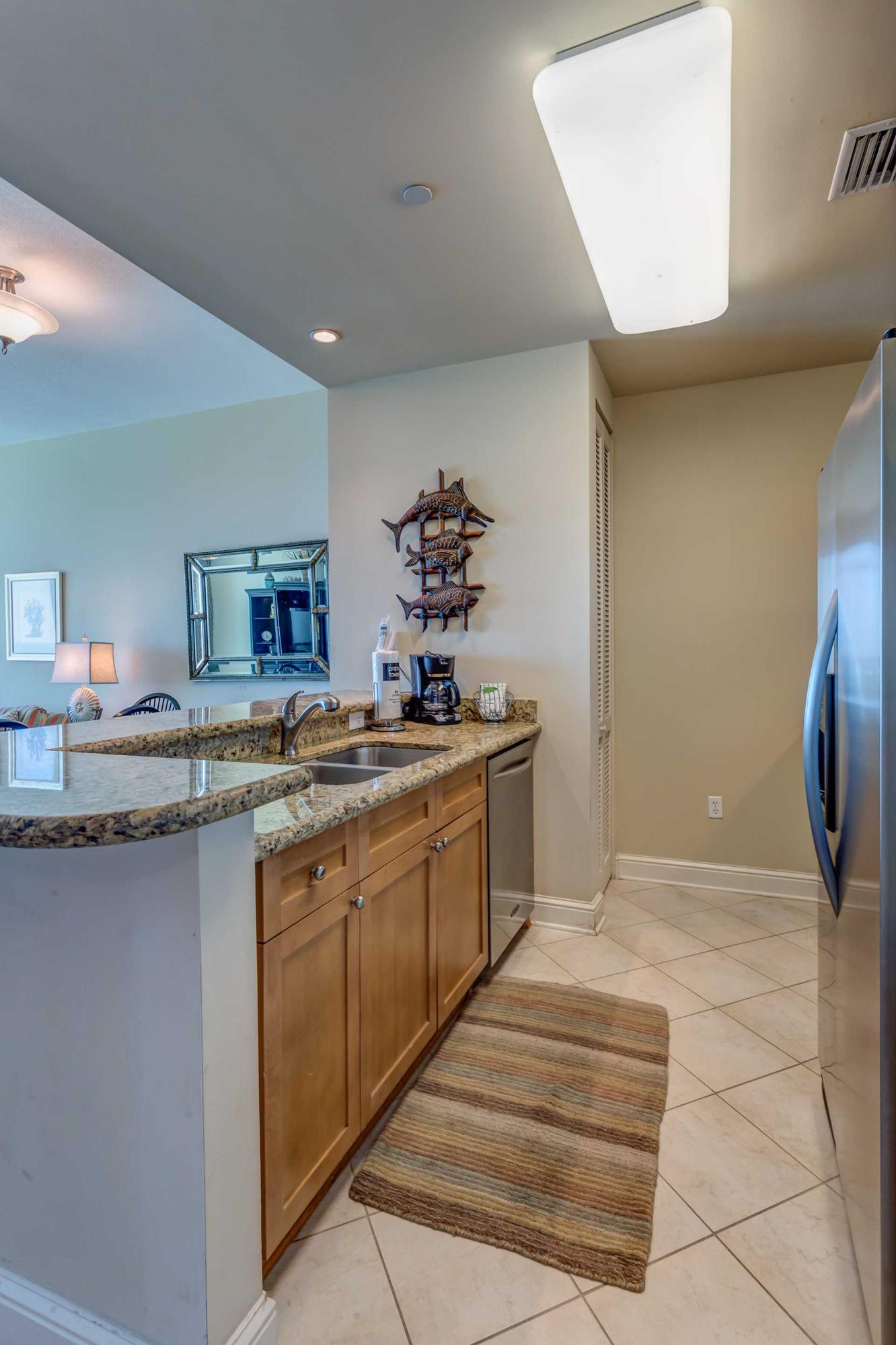 AQUA BEACHSIDE RESORT - Residential