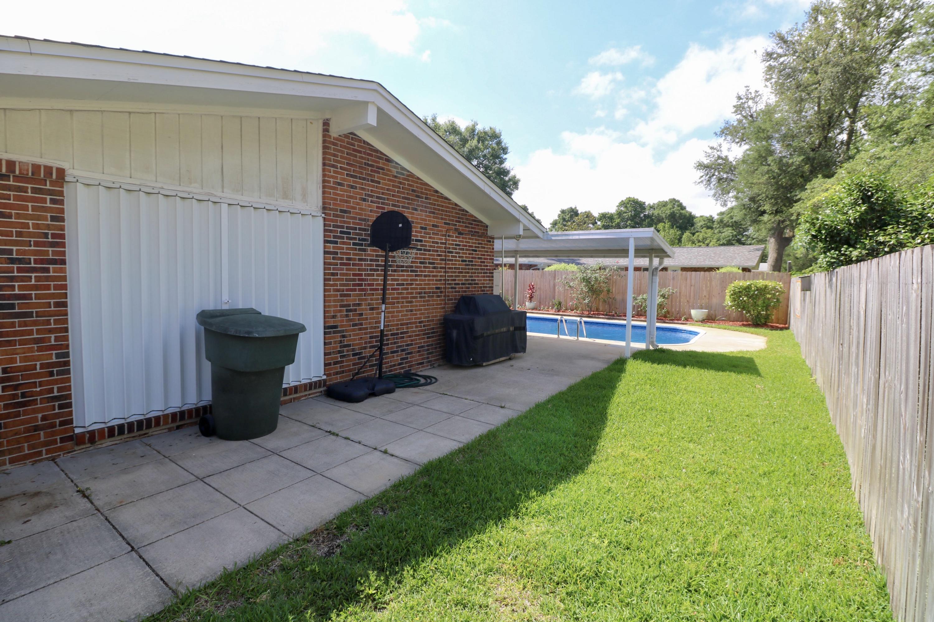 CHELSEA WOODS - Residential