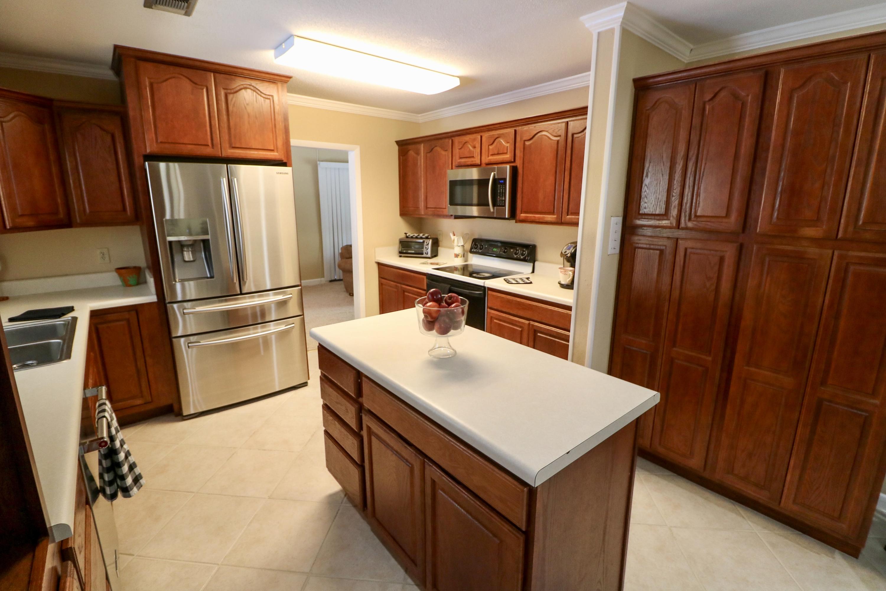 CHELSEA WOODS - Residential