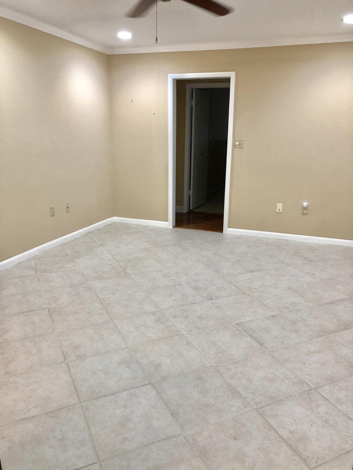 CHELSEA WOODS - Residential