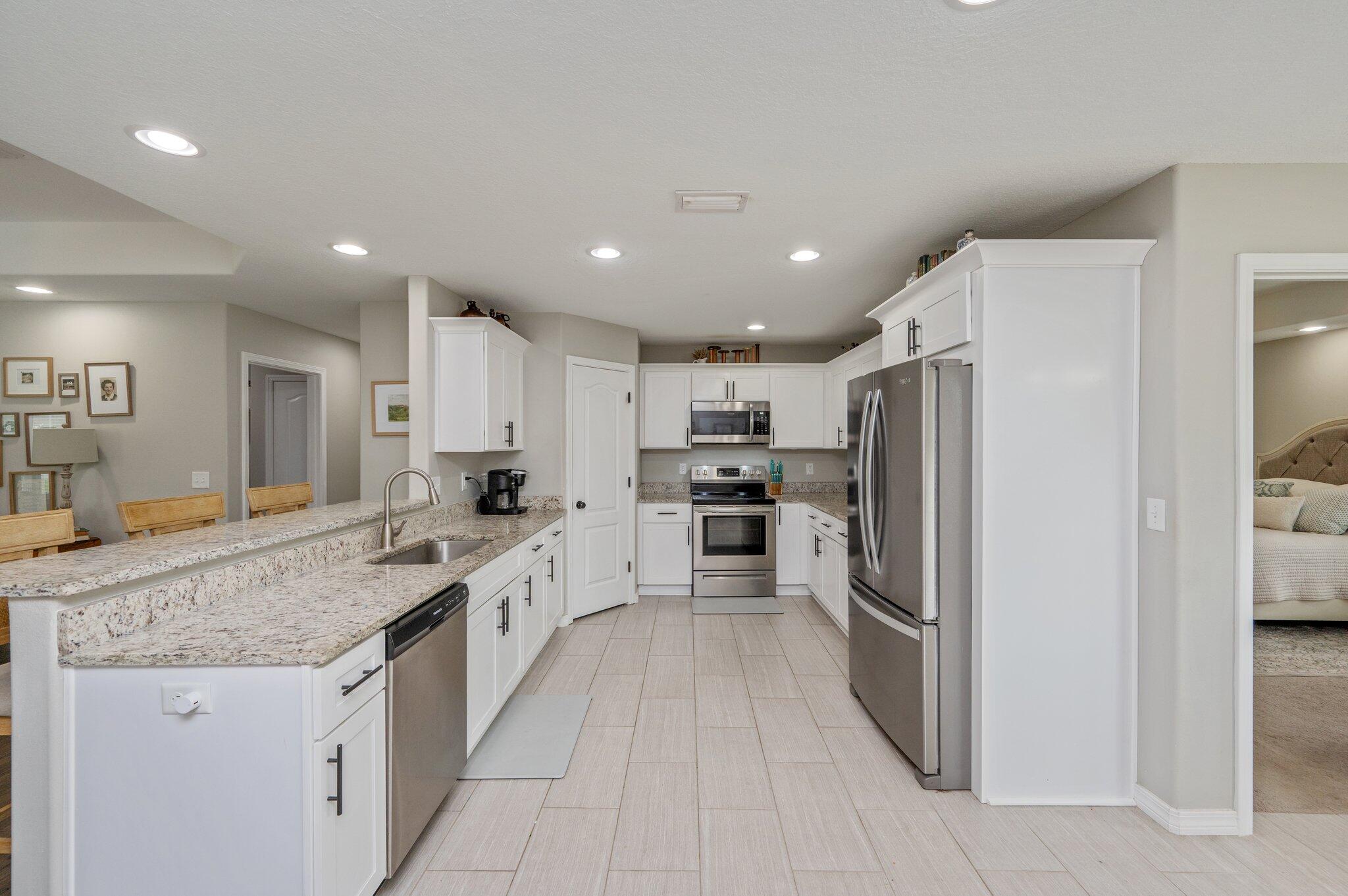 OAKWOOD LAKES ESTATES Unit 7 - Residential
