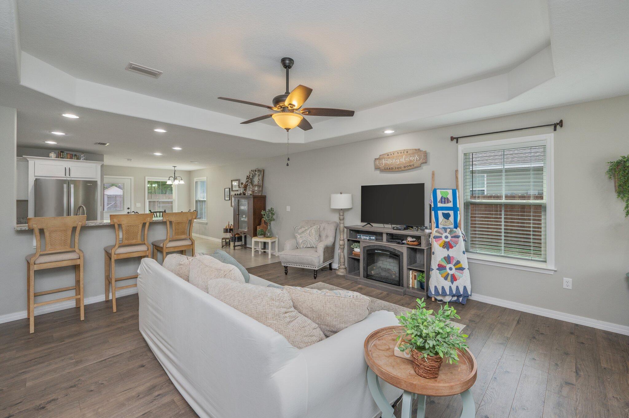 OAKWOOD LAKES ESTATES Unit 7 - Residential