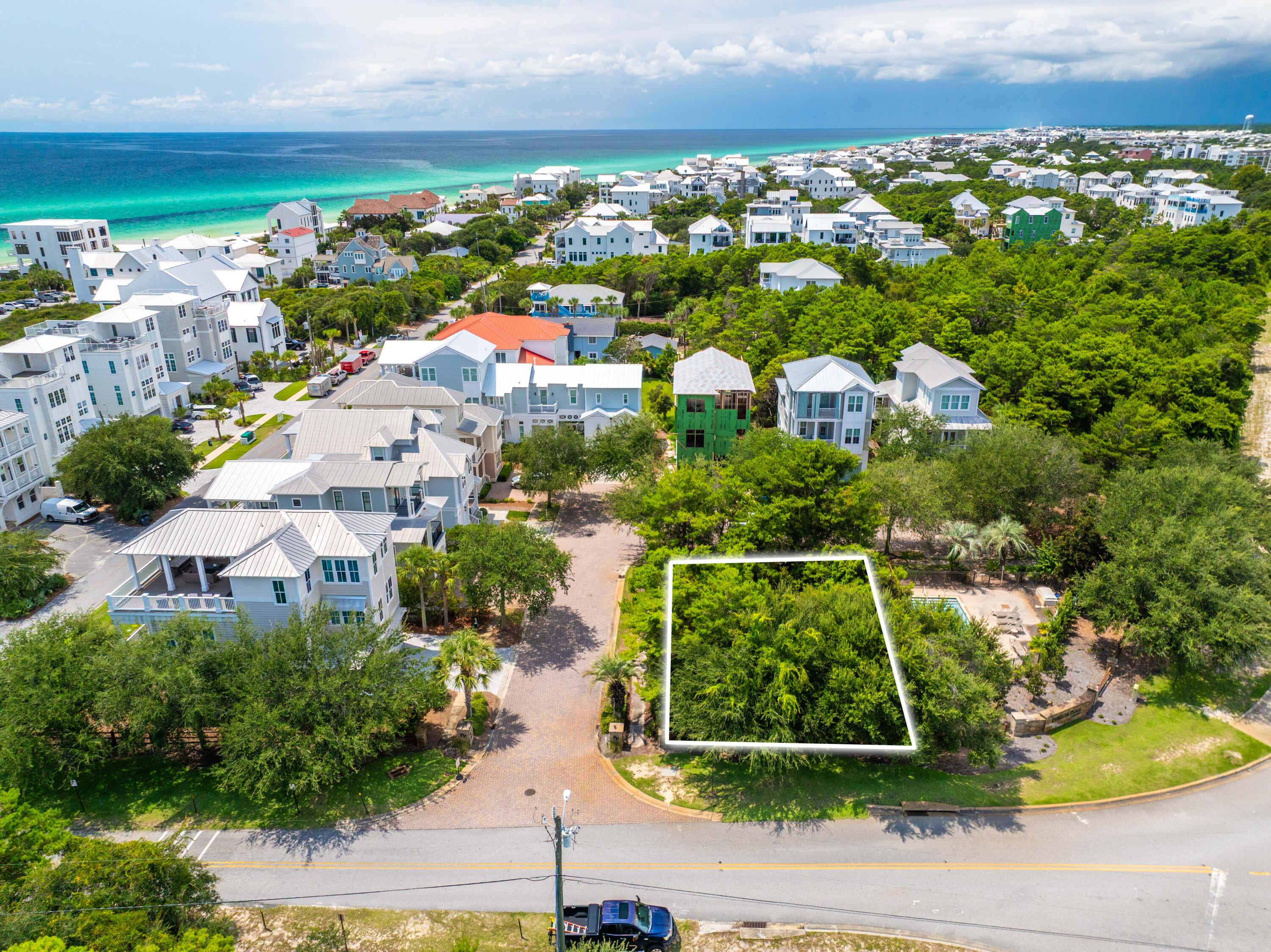 POMPANO PLACE - Land
