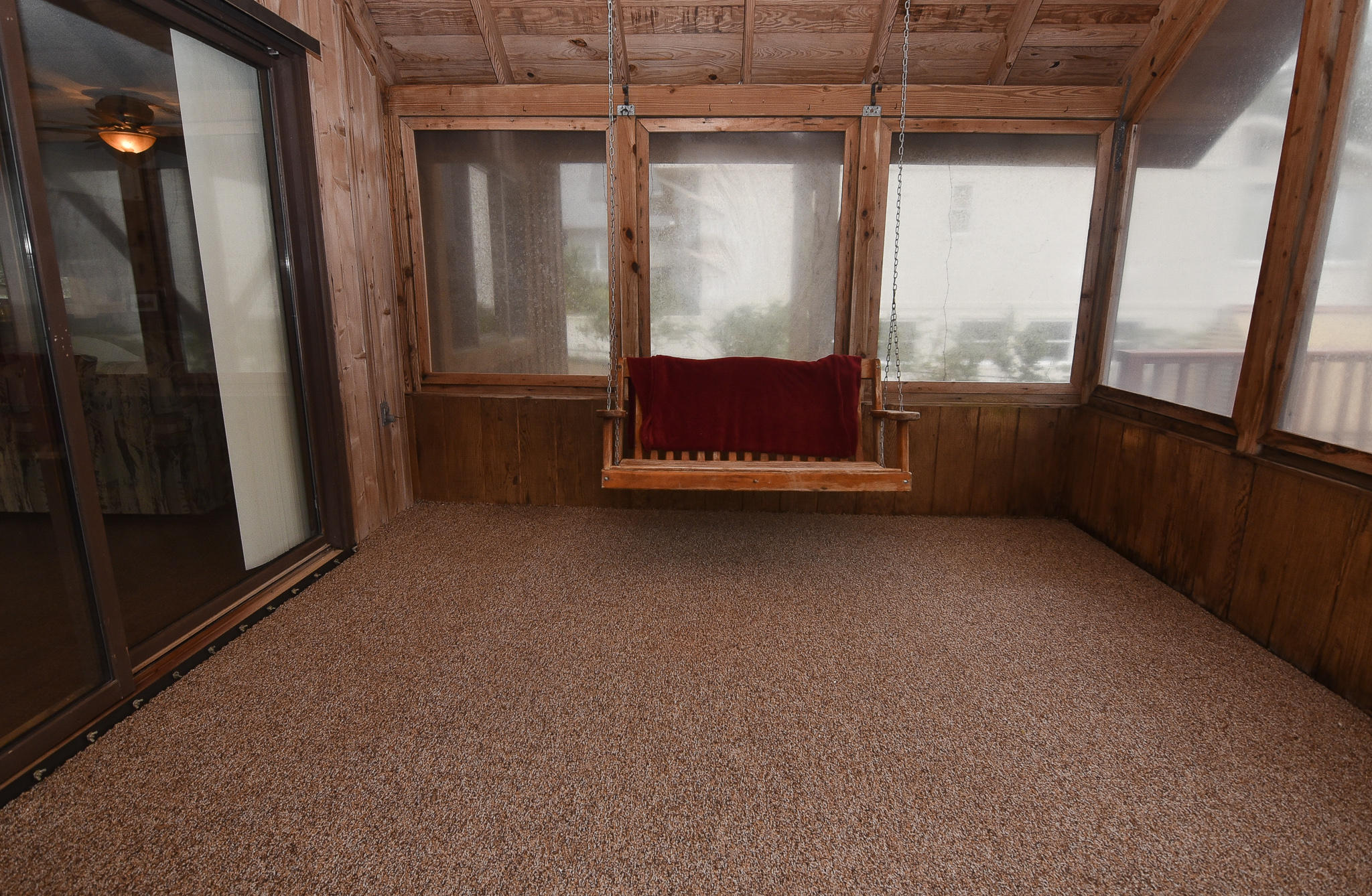 VALPARAISO P/C 6 LOTS 6 7 20 21 BLK 32 & PART VINE AVE ADJ SAID LOTS - Residential