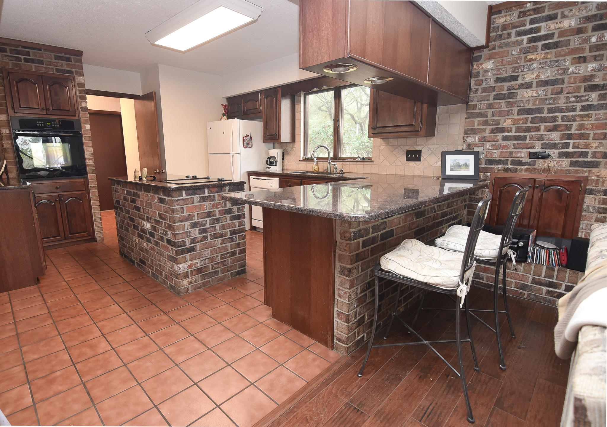 VALPARAISO P/C 6 LOTS 6 7 20 21 BLK 32 & PART VINE AVE ADJ SAID LOTS - Residential