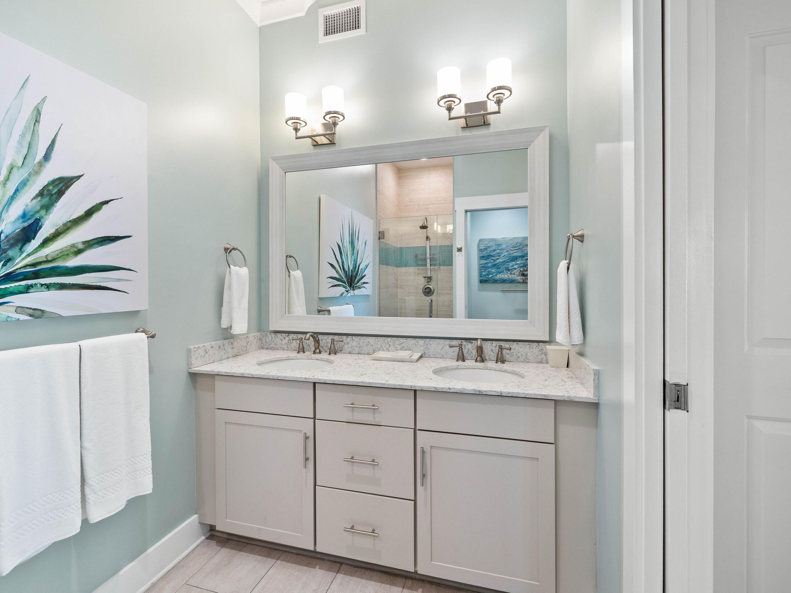 HENDERSON LOFTS - Residential