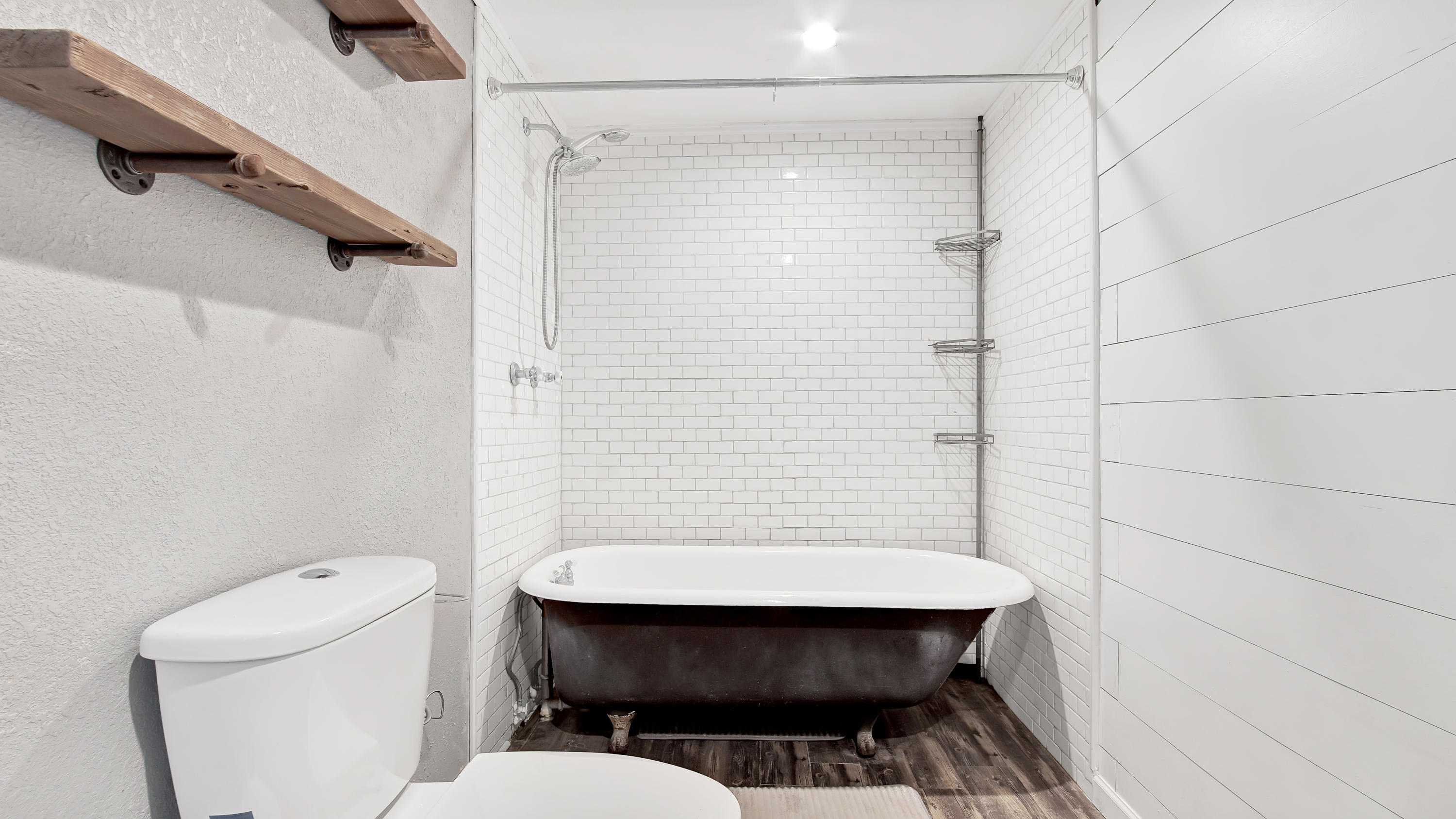 TOWN OF DEFUNIAK SPRINGS - Residential