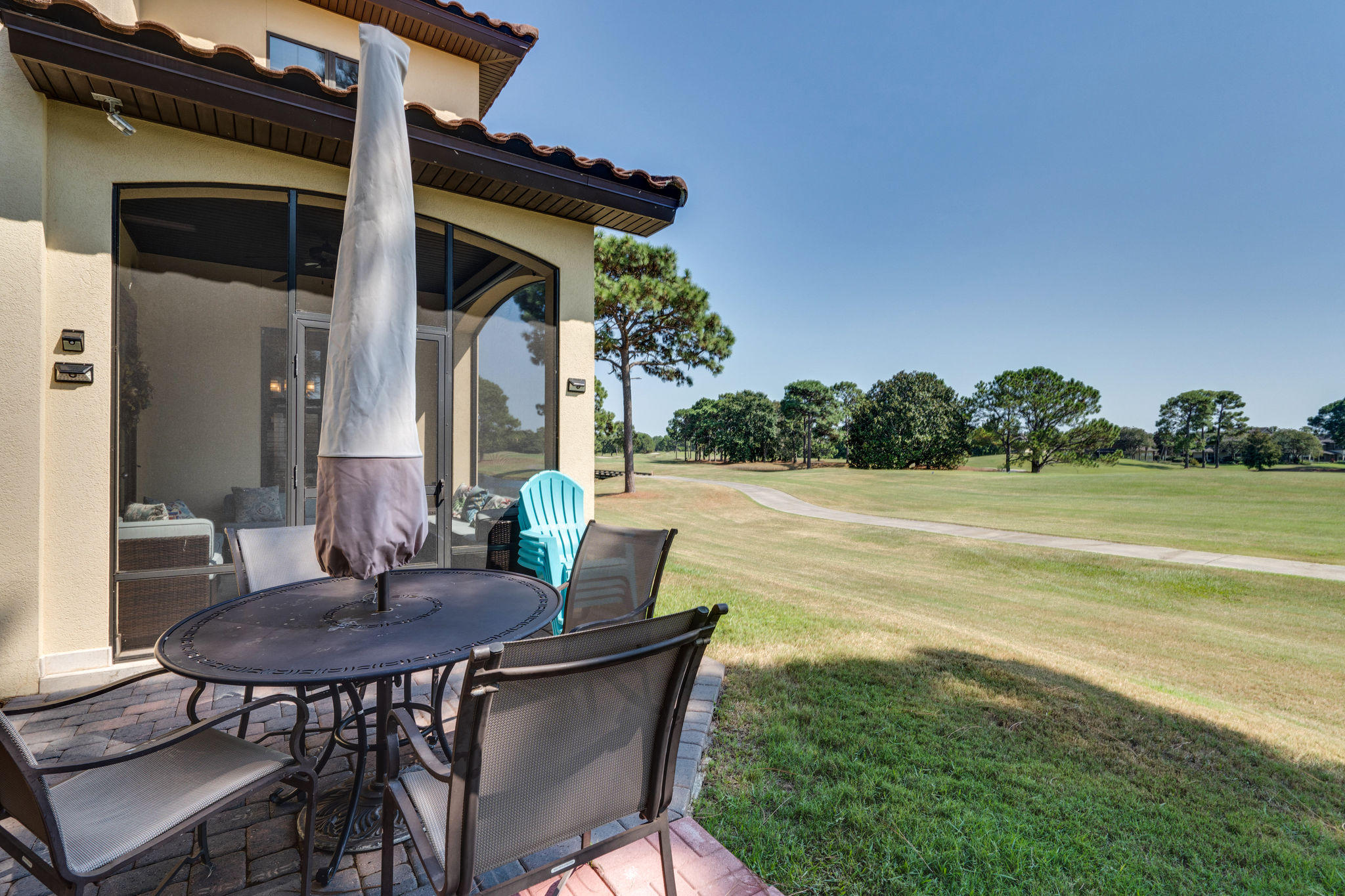 VILLA LAGO - Residential