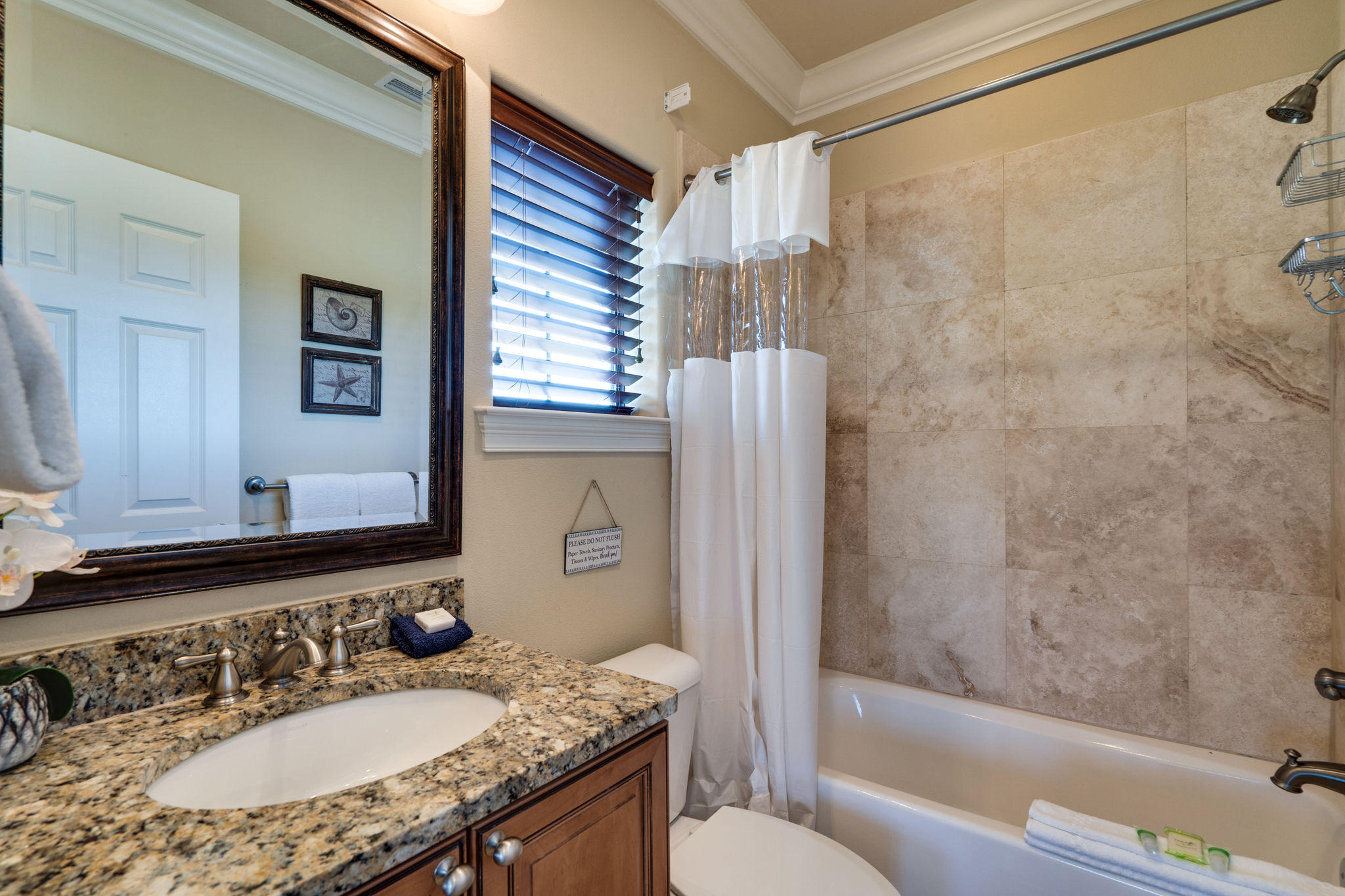 VILLA LAGO - Residential