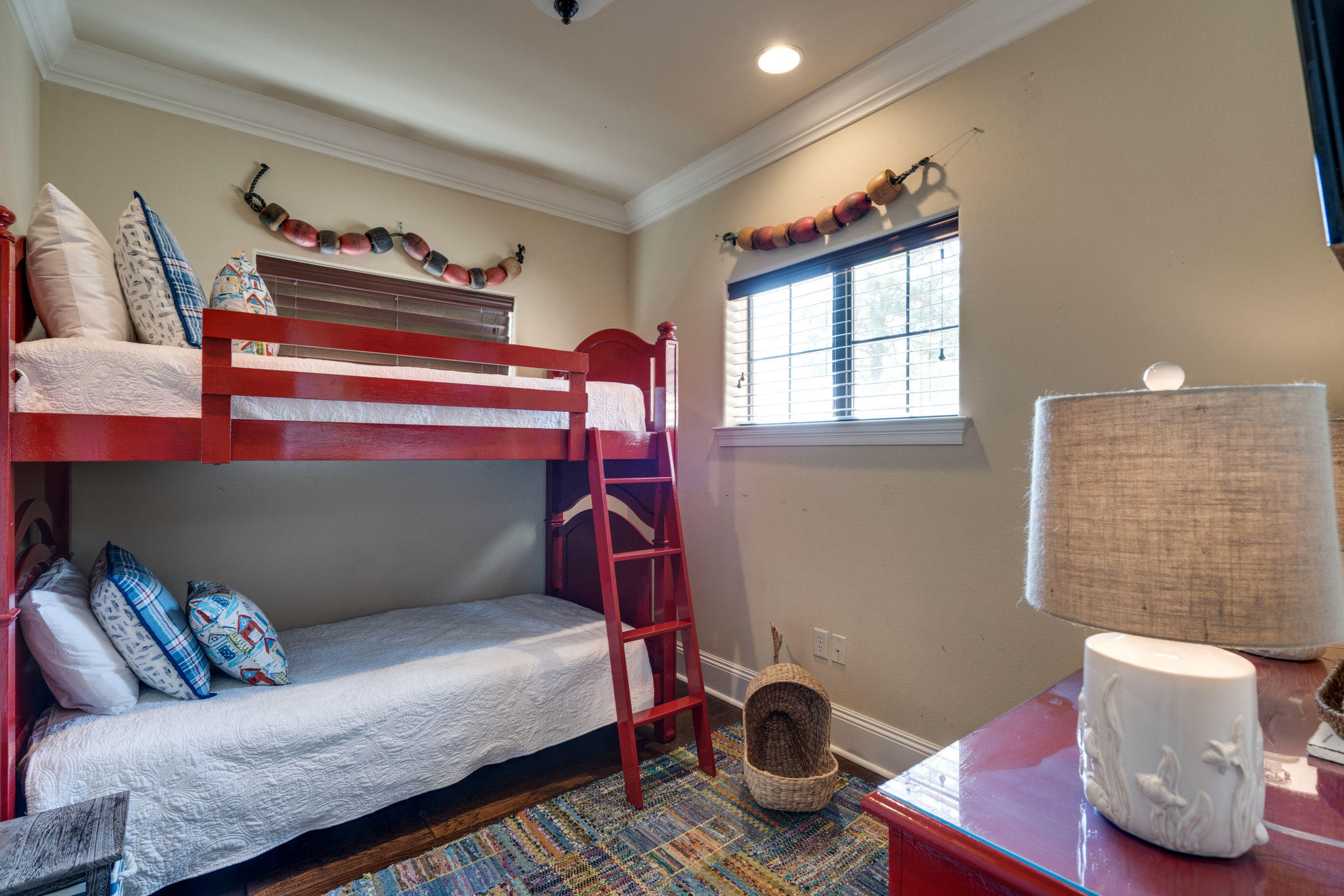 VILLA LAGO - Residential