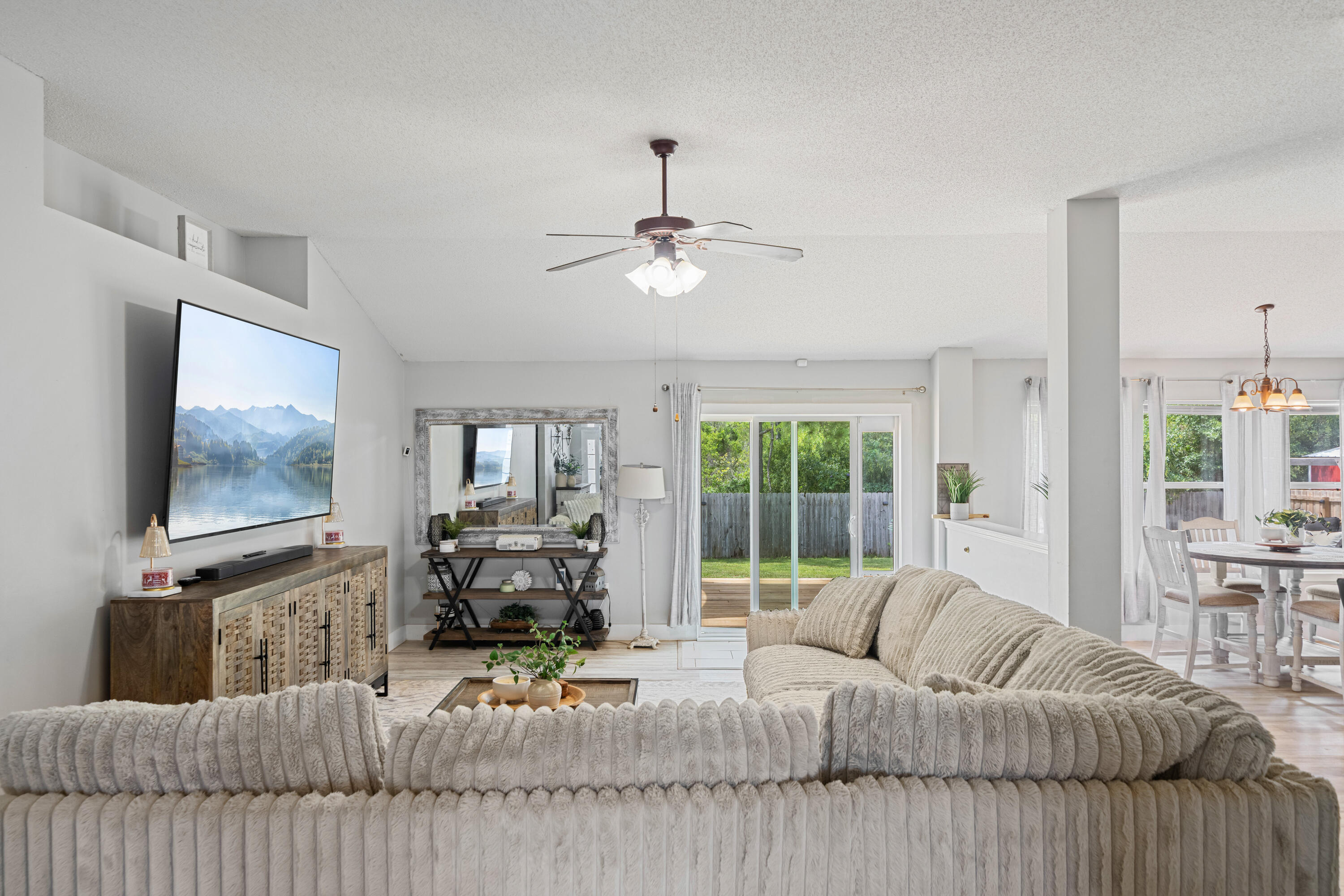 SKY RIDGE ESTATES FIRST ADD - Residential