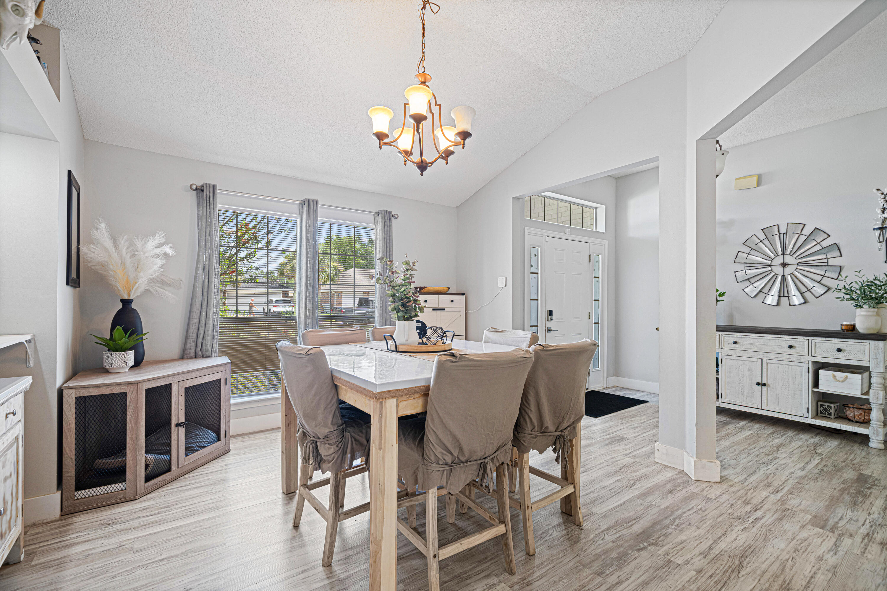 SKY RIDGE ESTATES FIRST ADD - Residential