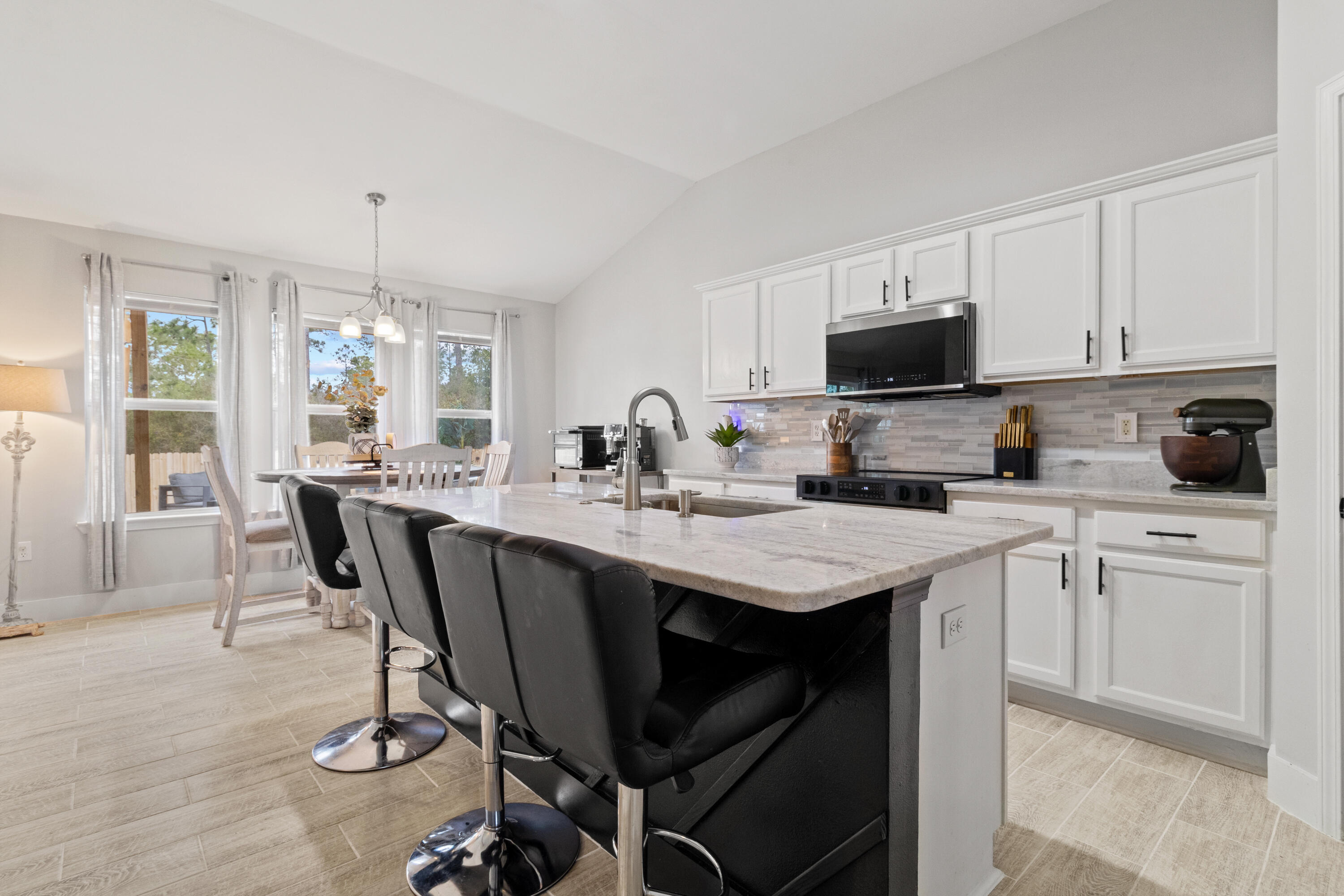 SKY RIDGE ESTATES FIRST ADD - Residential