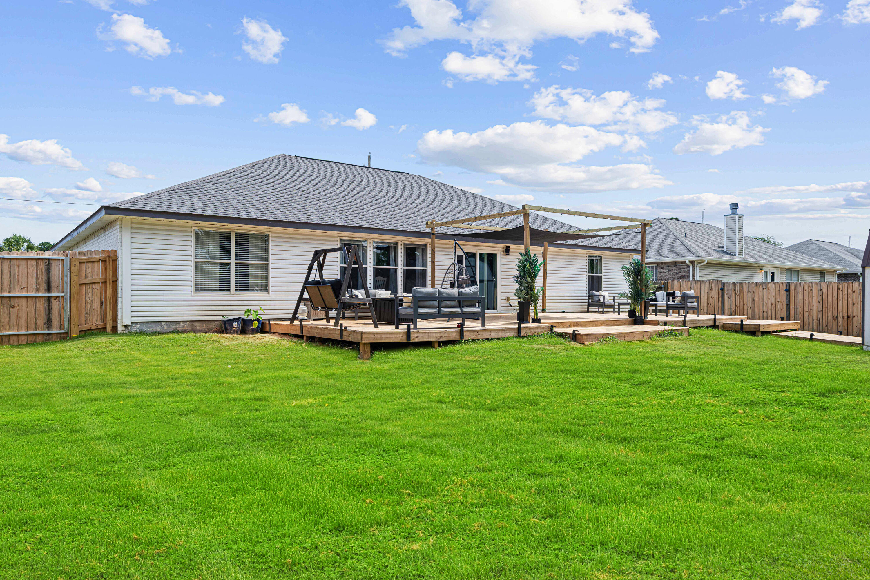 SKY RIDGE ESTATES FIRST ADD - Residential