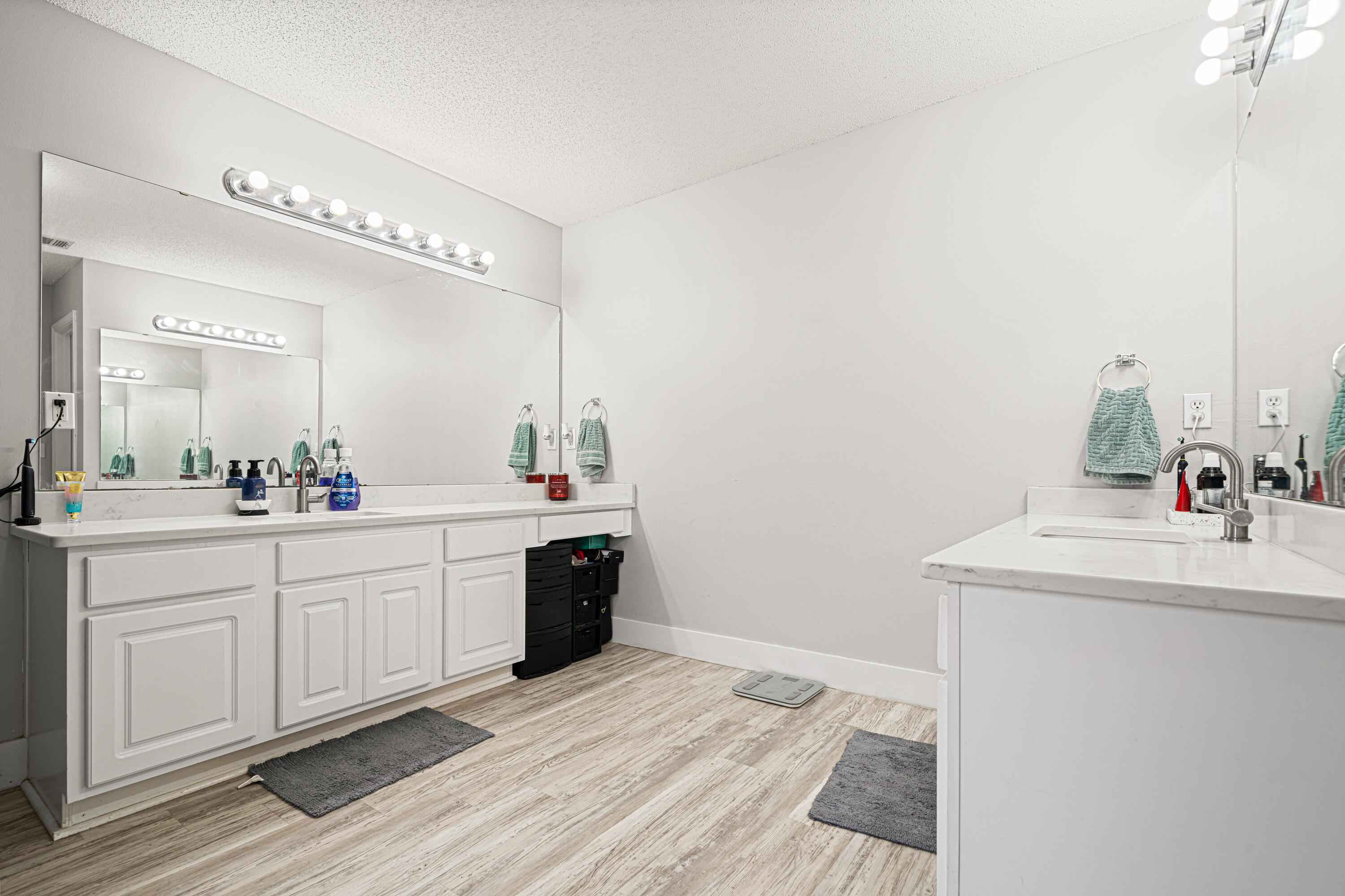 SKY RIDGE ESTATES FIRST ADD - Residential