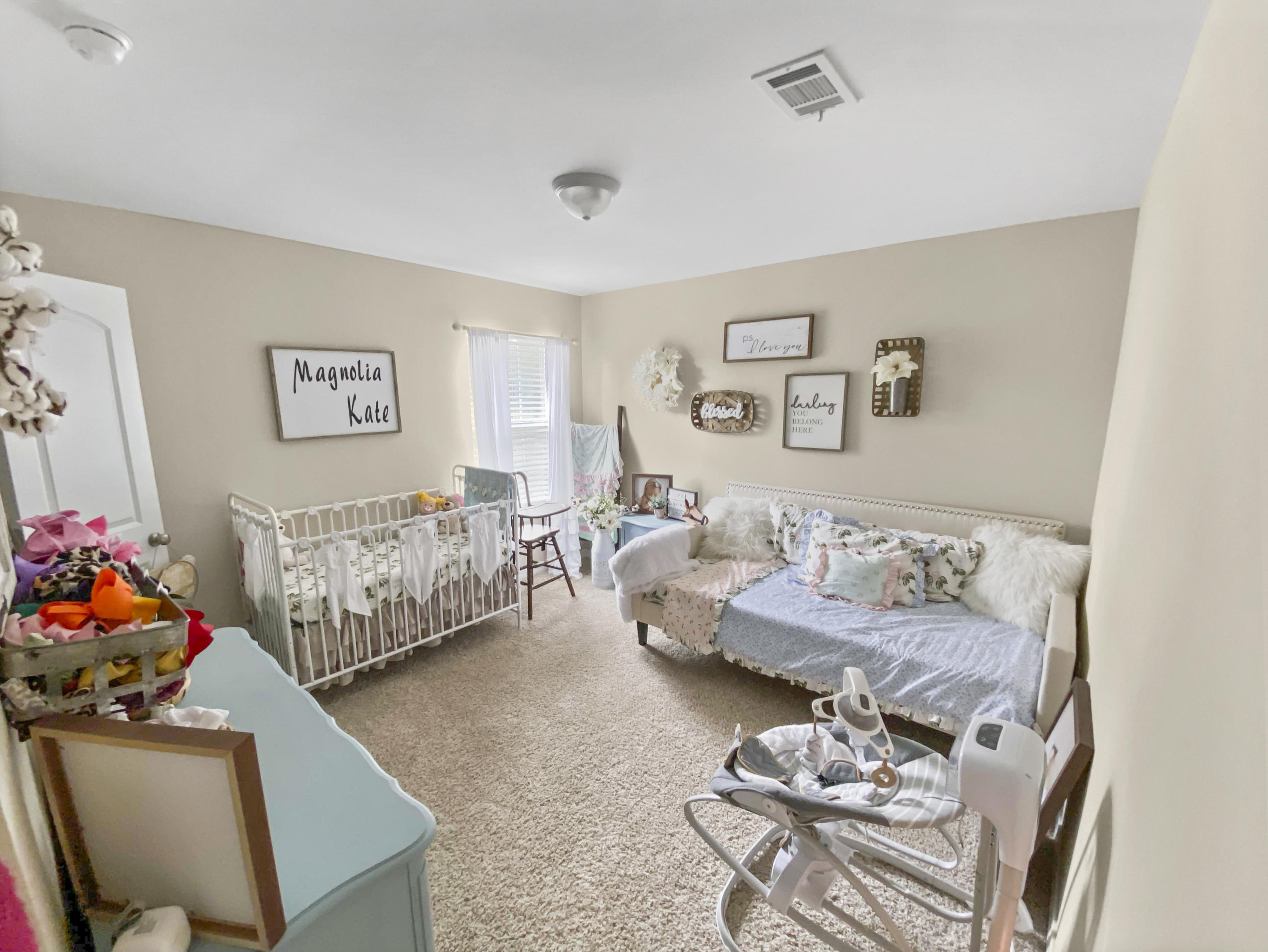 TEN LAKE ESTATES UNIT 1 - Residential