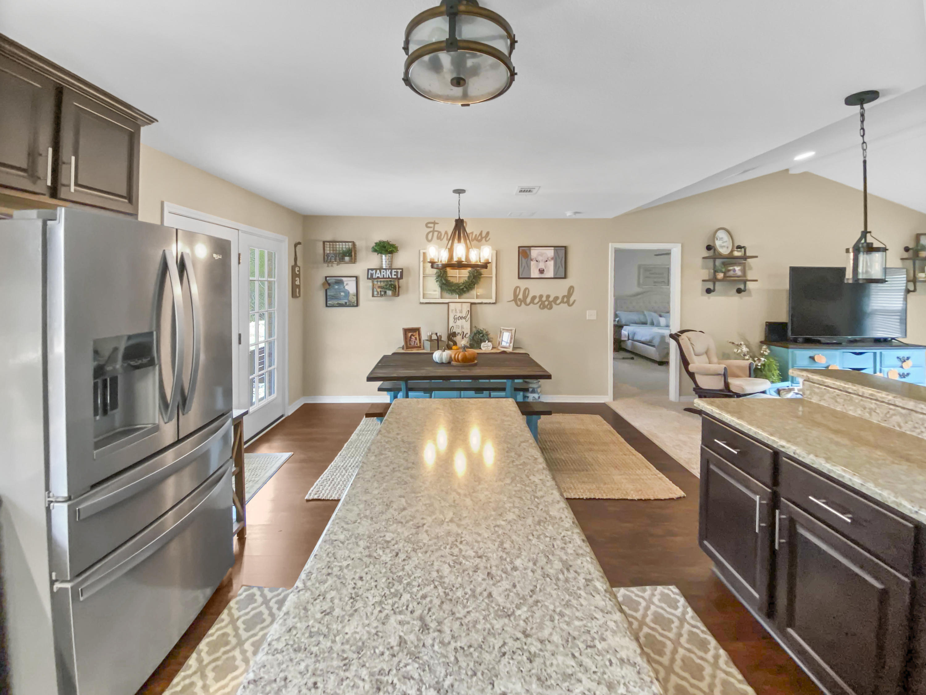 TEN LAKE ESTATES UNIT 1 - Residential