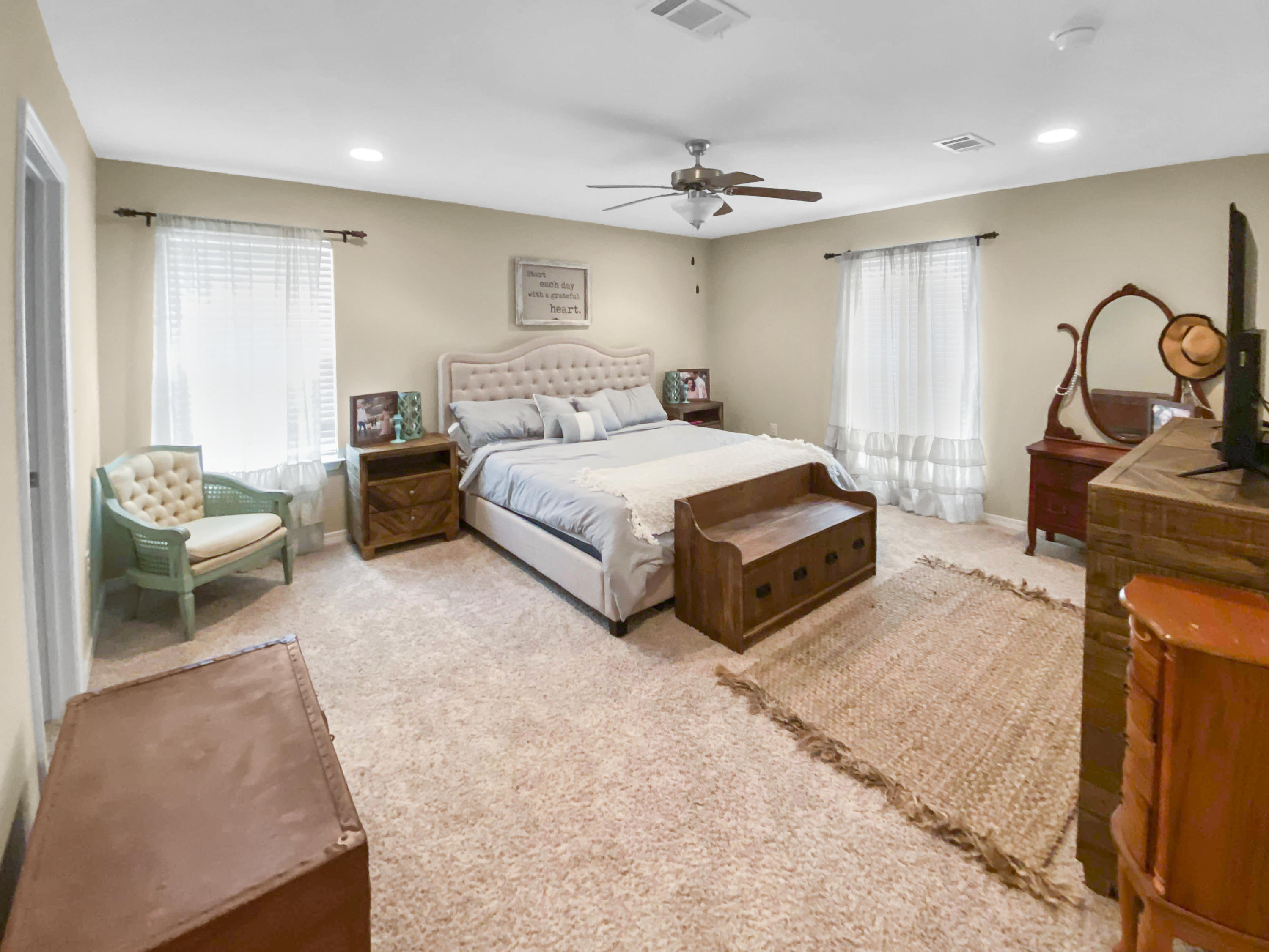 TEN LAKE ESTATES UNIT 1 - Residential