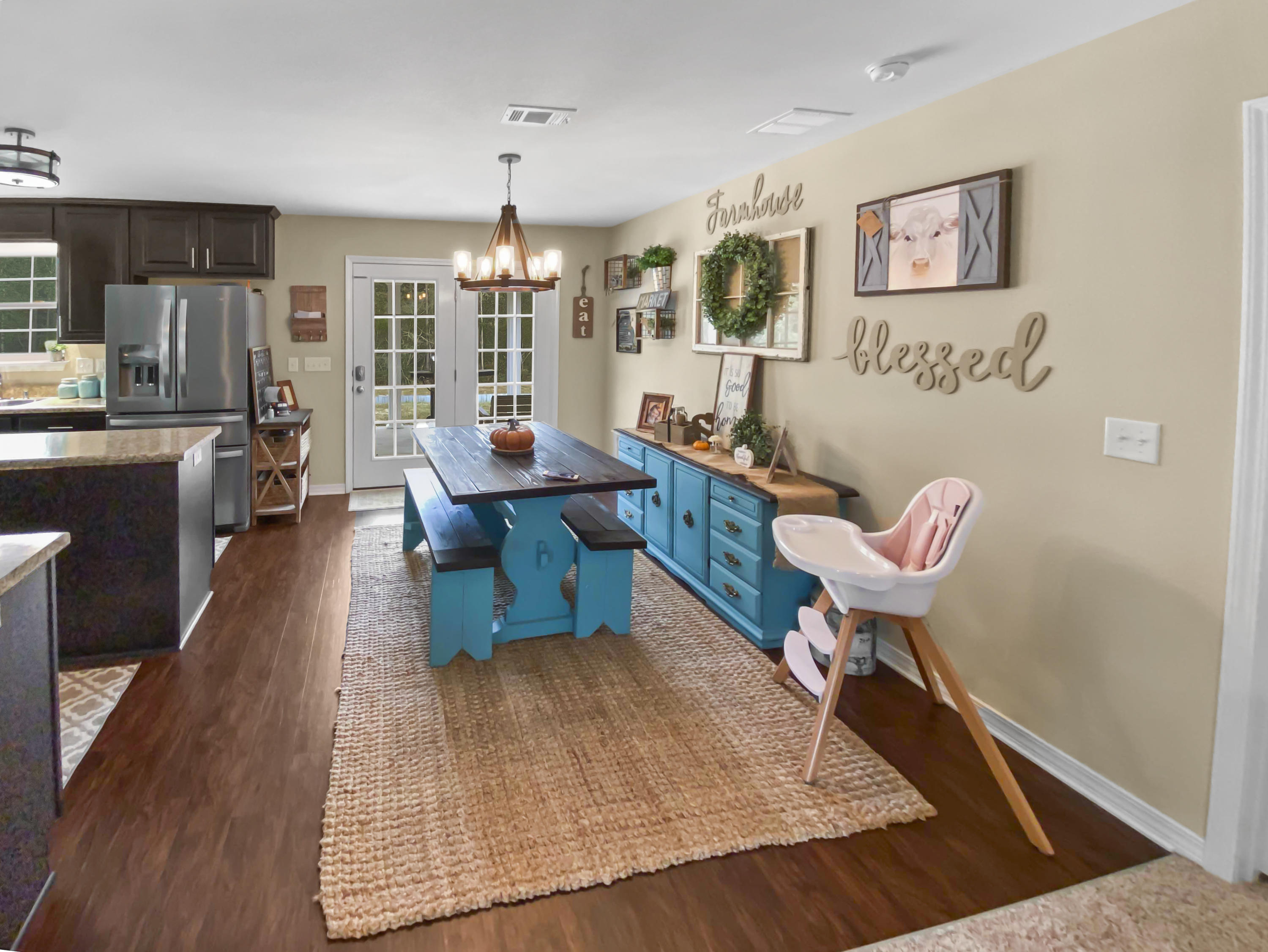 TEN LAKE ESTATES UNIT 1 - Residential