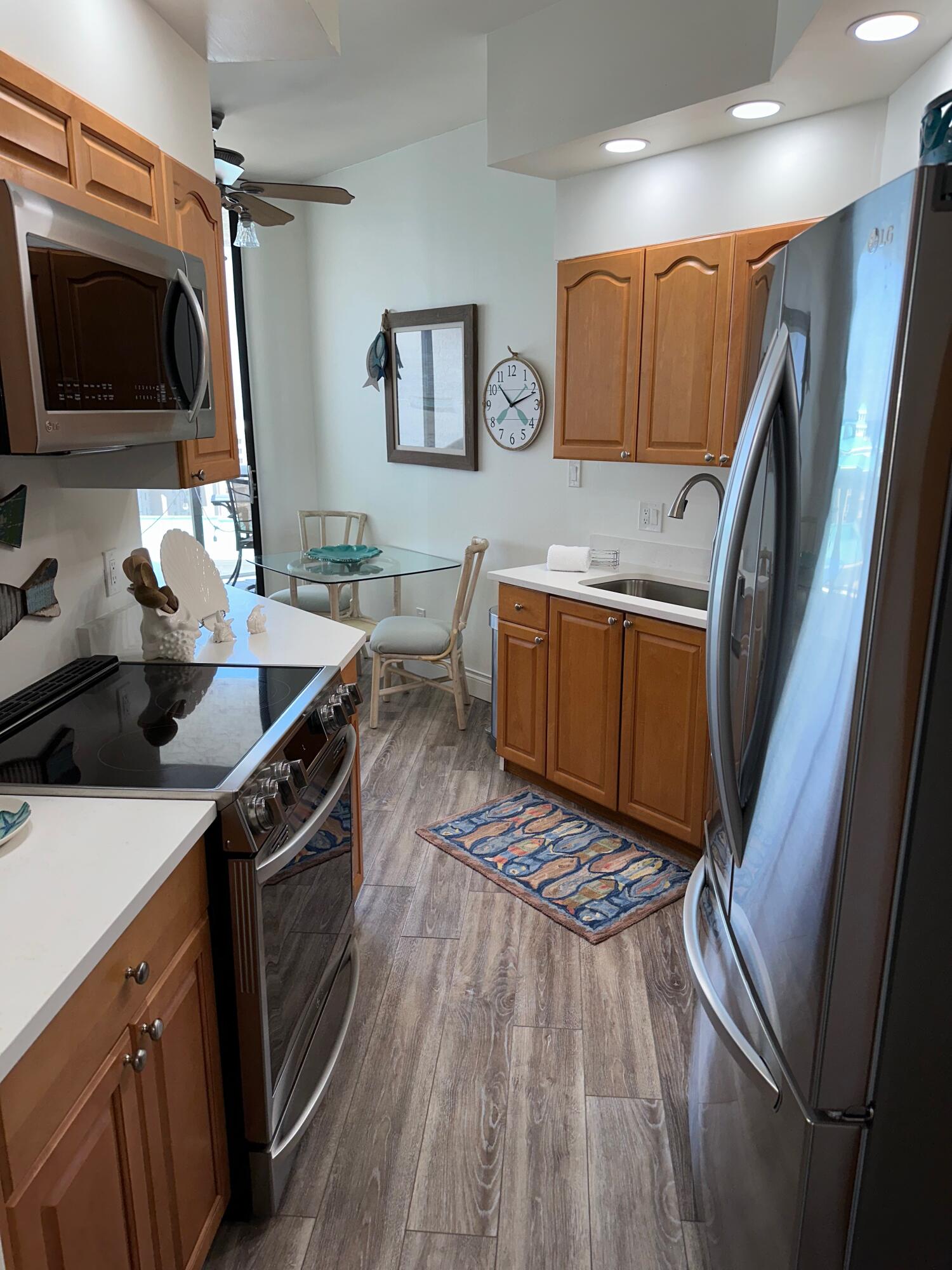 DESTIN SURFSIDE CONDO - Residential