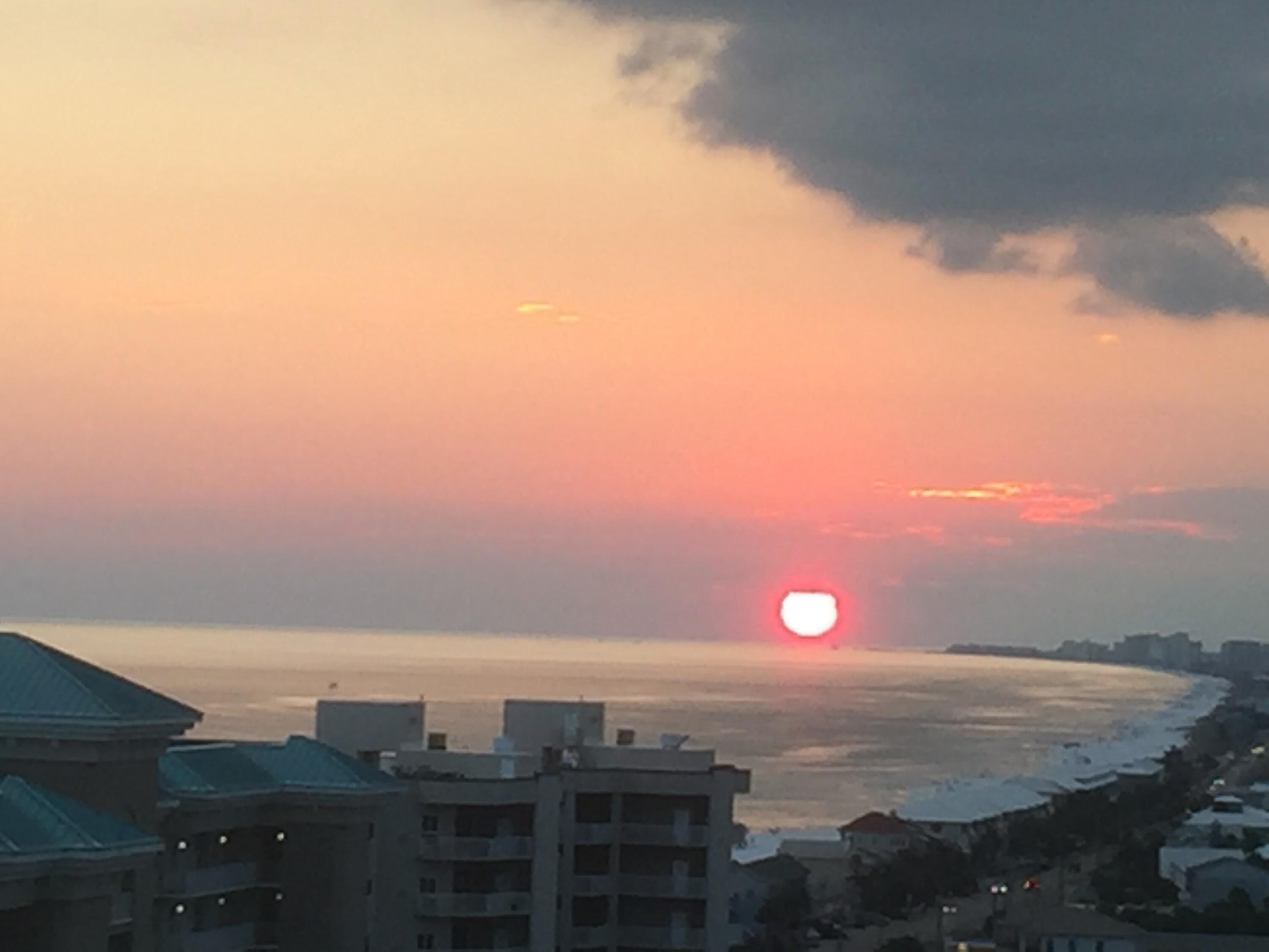 DESTIN SURFSIDE CONDO - Residential