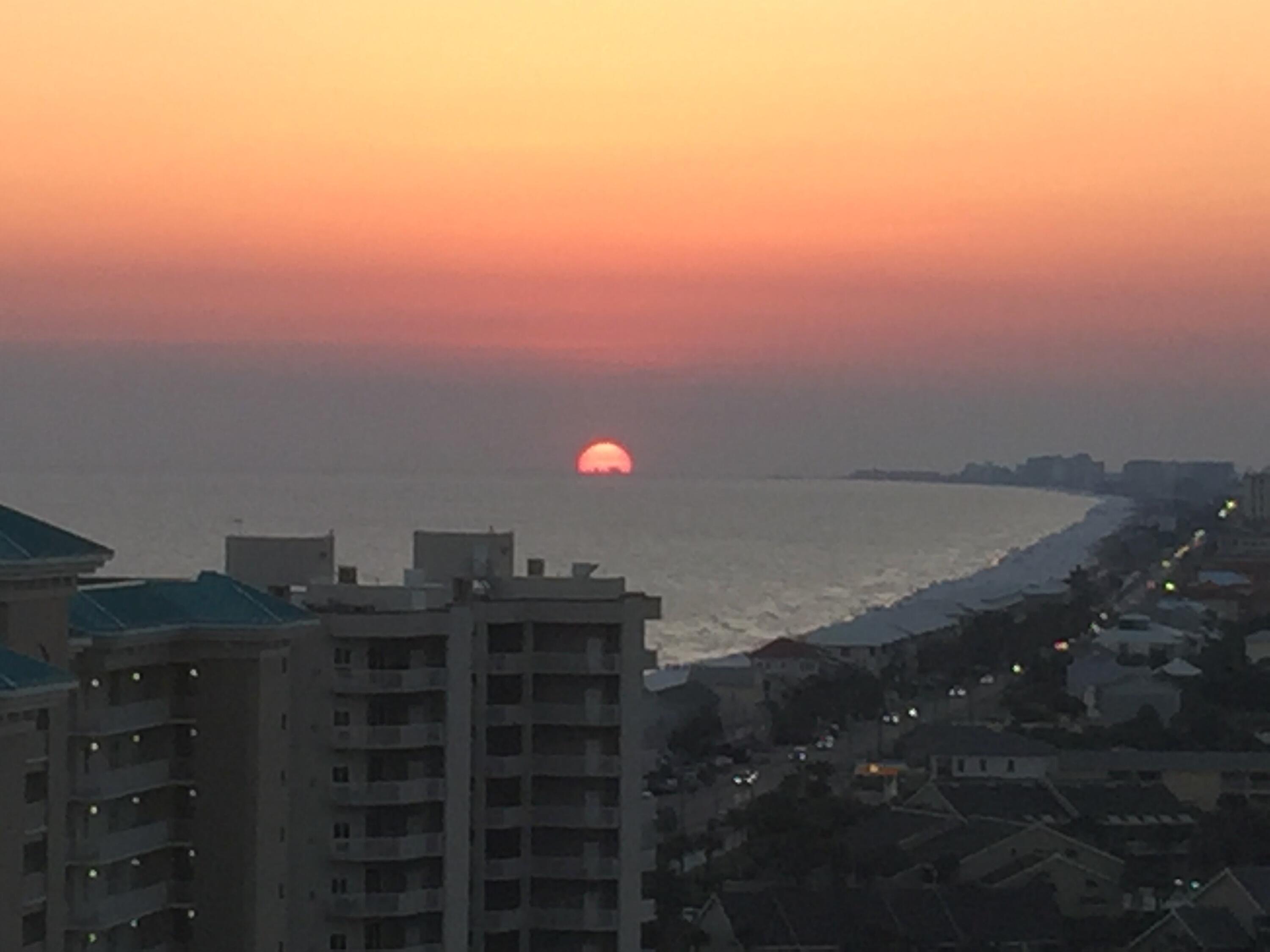 DESTIN SURFSIDE CONDO - Residential