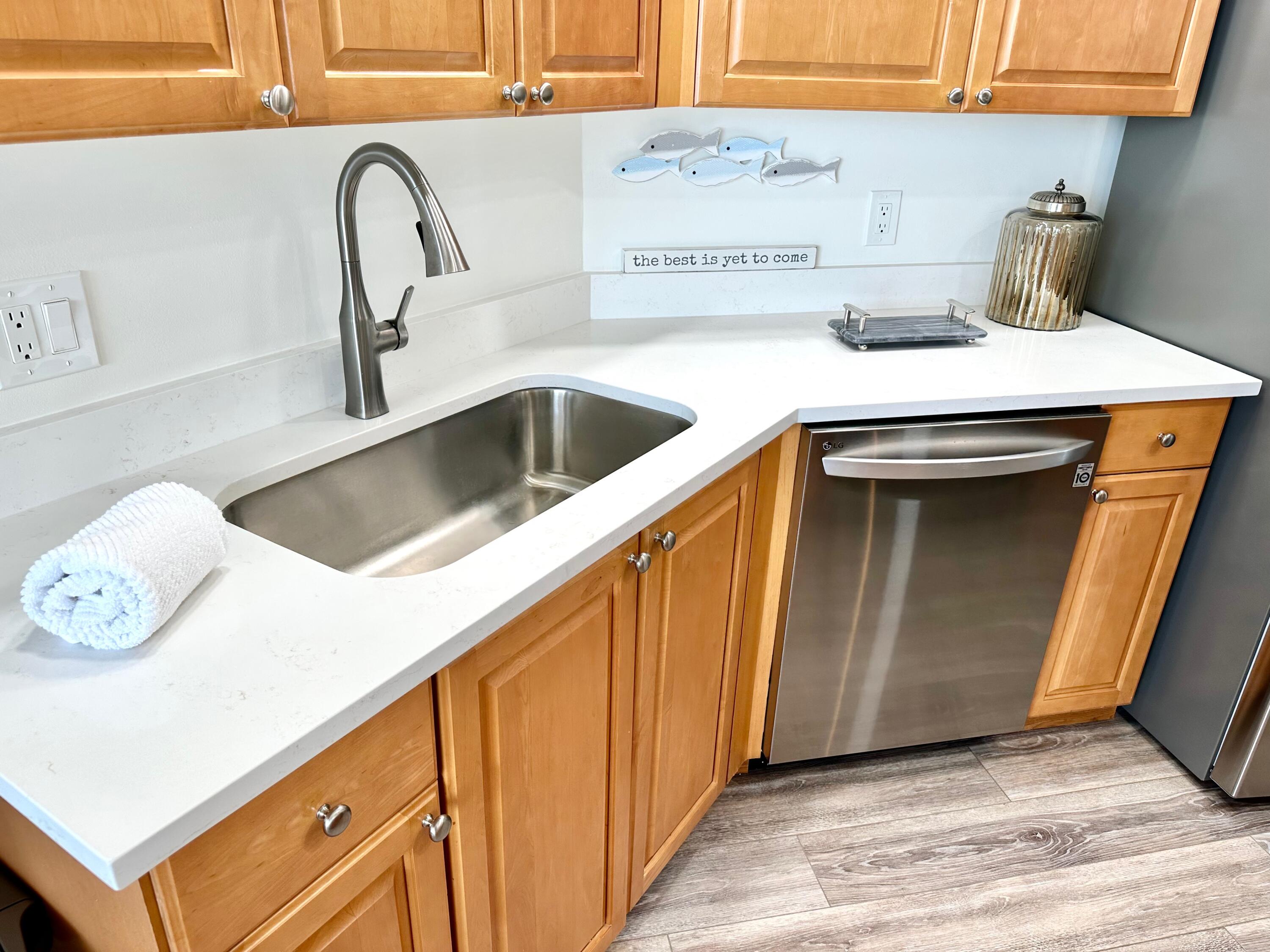 DESTIN SURFSIDE CONDO - Residential