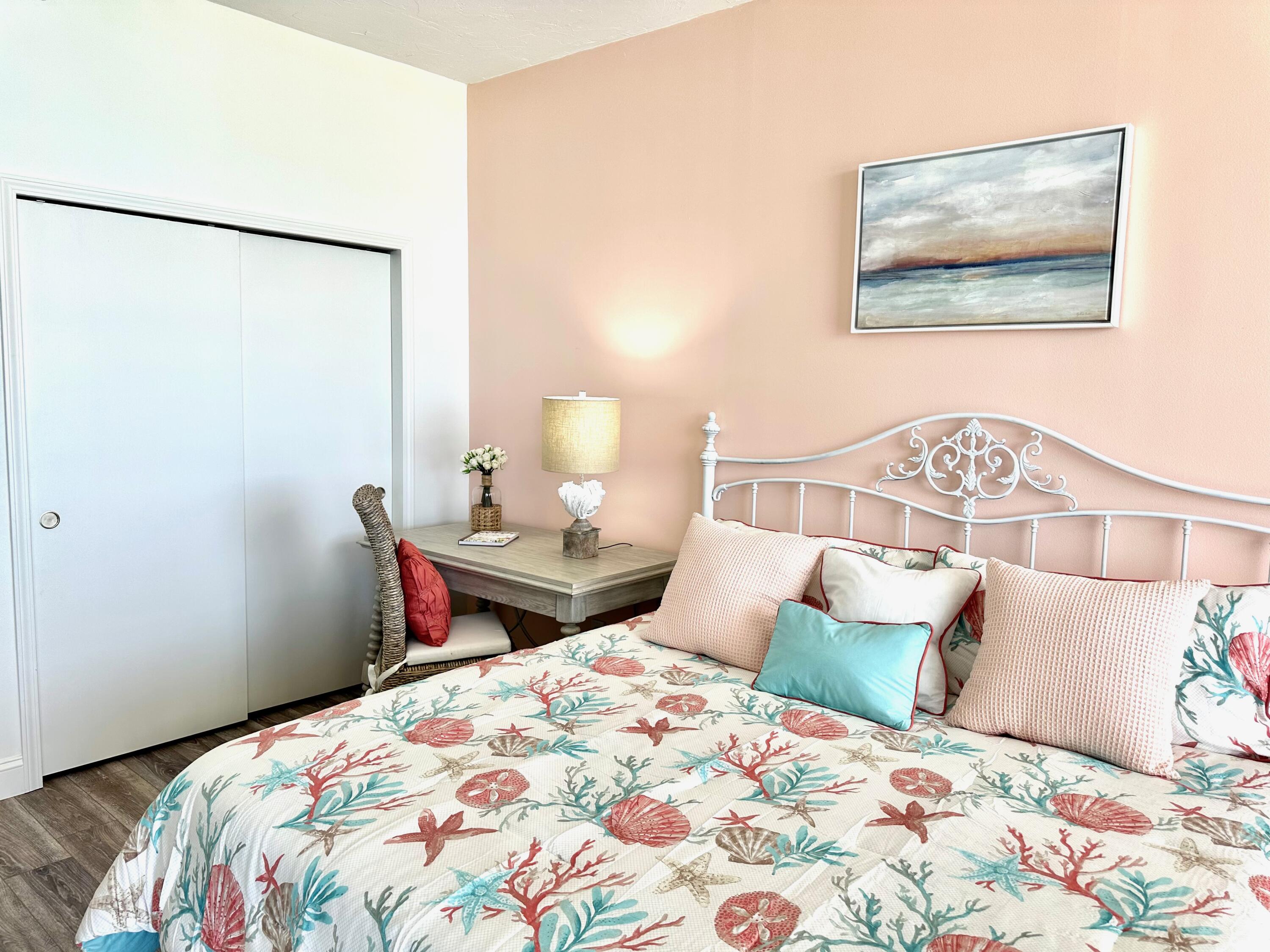 DESTIN SURFSIDE CONDO - Residential