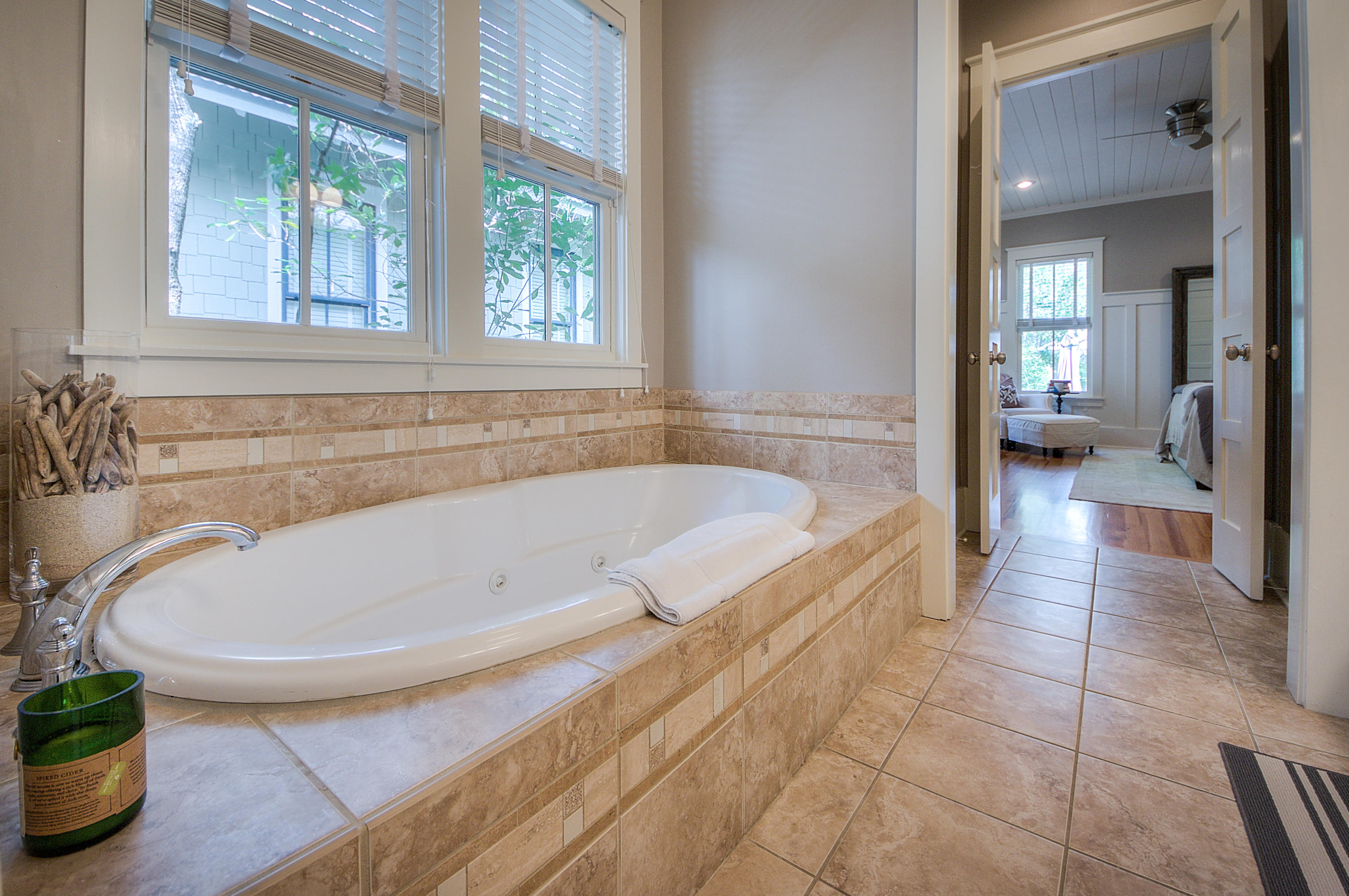 WATERCOLOR - Residential