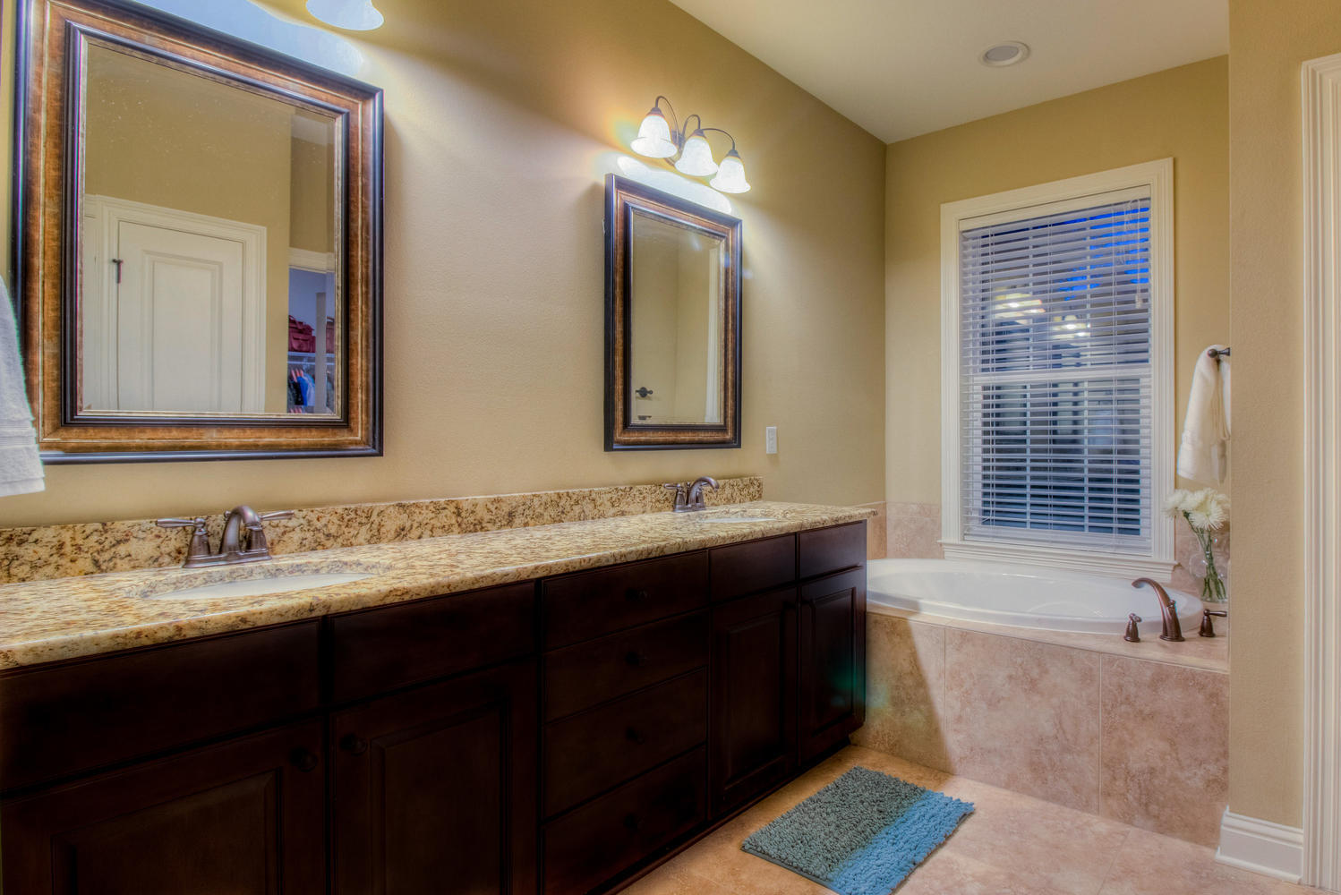 Hawks Landing - Residential