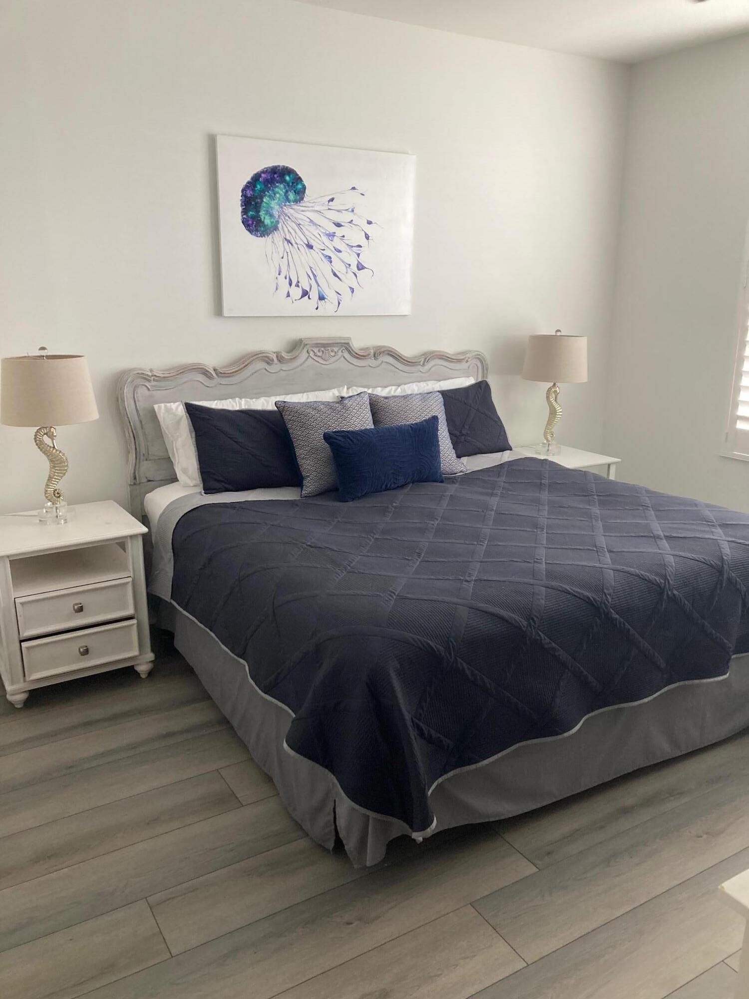 PALM COURT YACHT CLUB - Residential