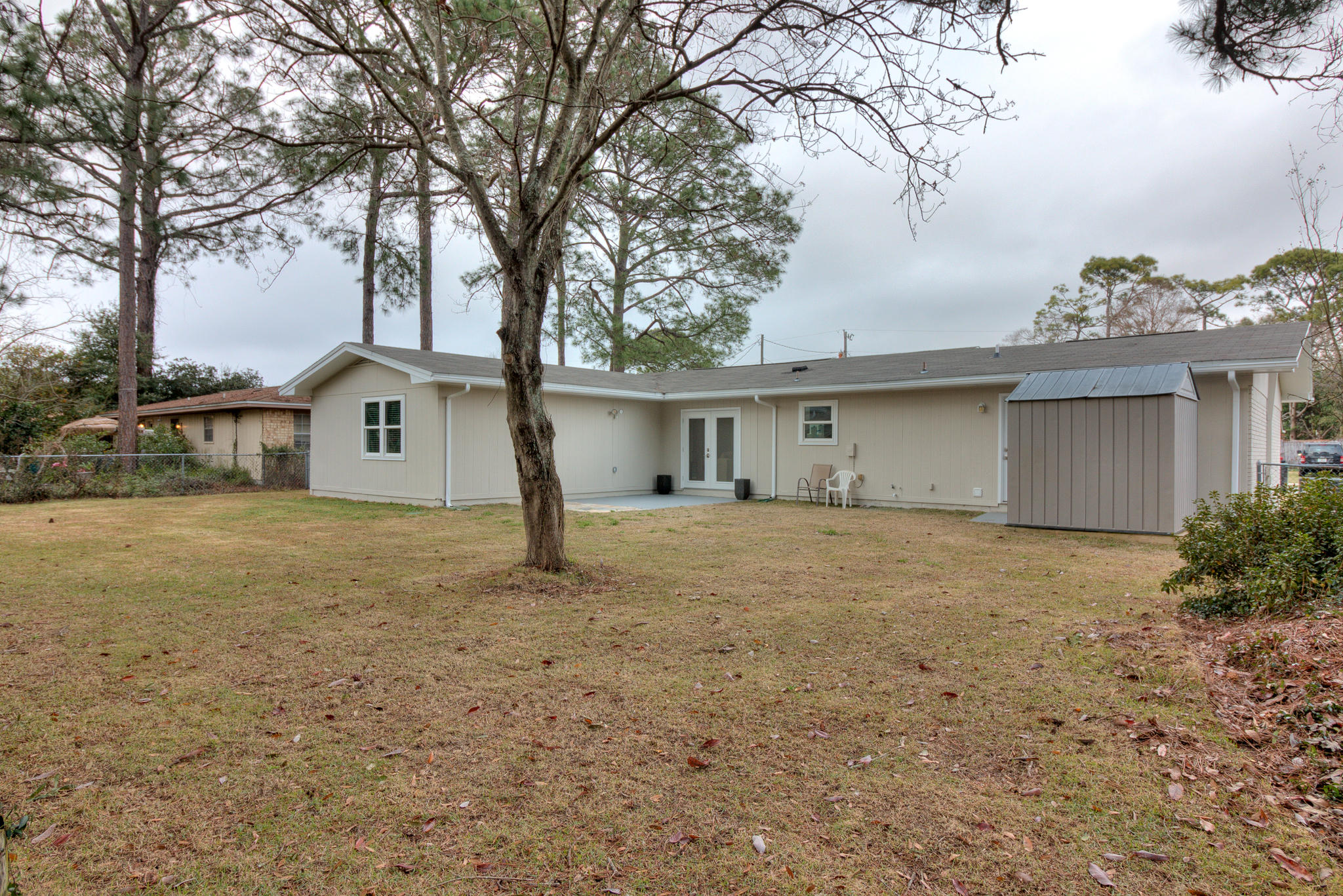 TANGLEWOOD S/D 1ST ADDN - Residential