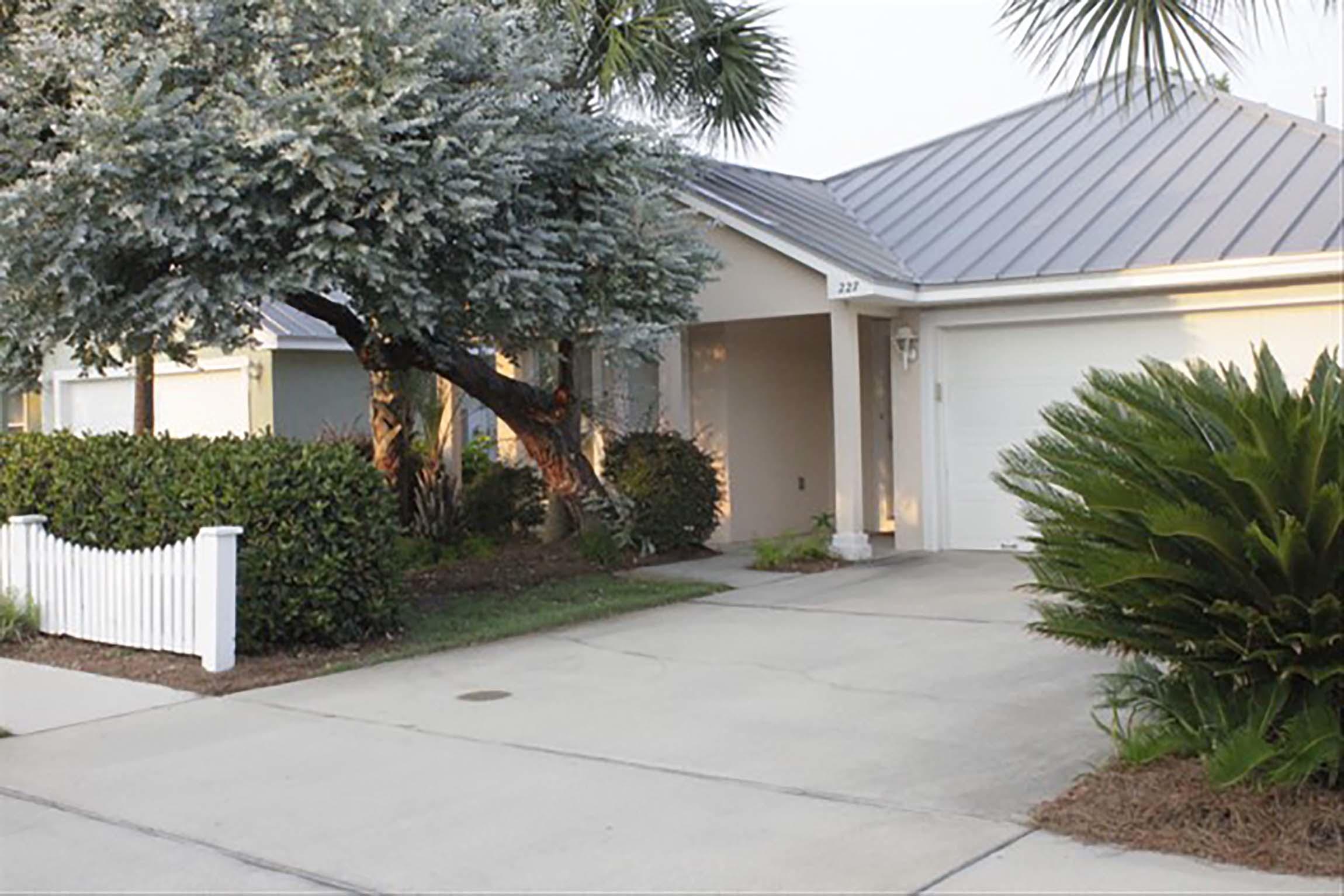 MARAVILLA COTTAGES - Residential