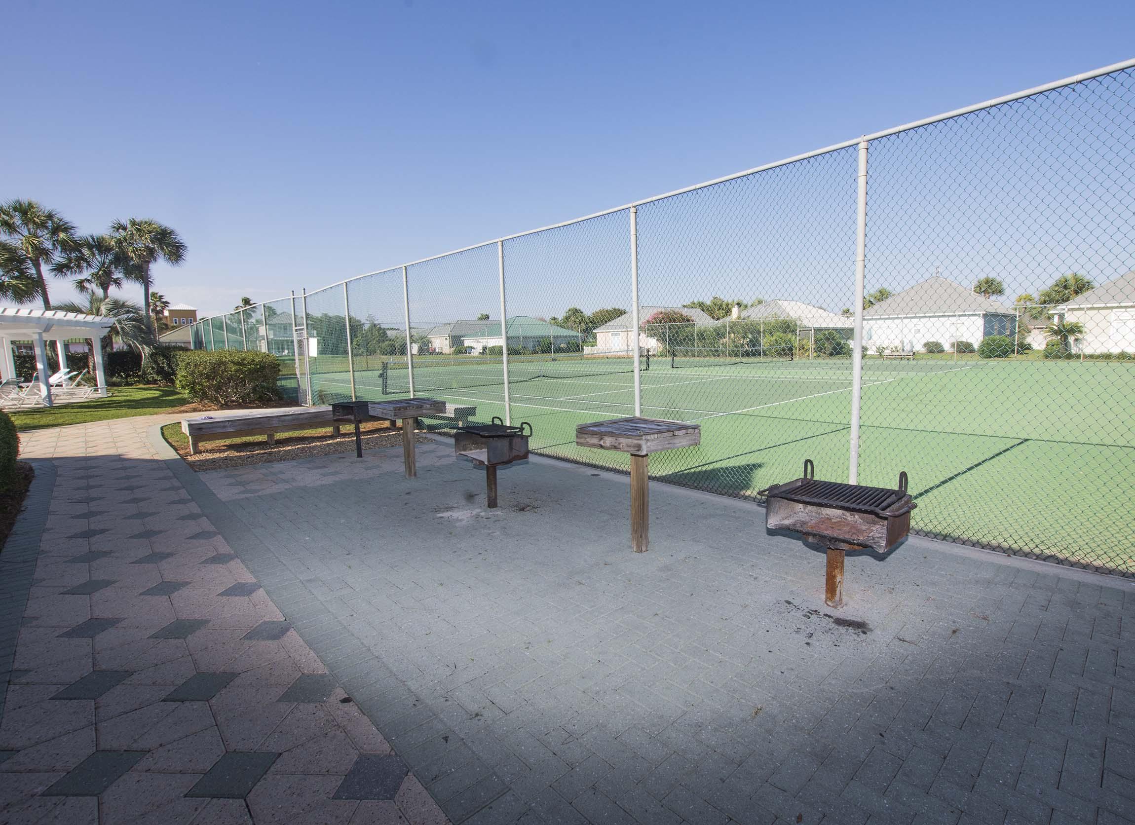 MARAVILLA COTTAGES - Residential