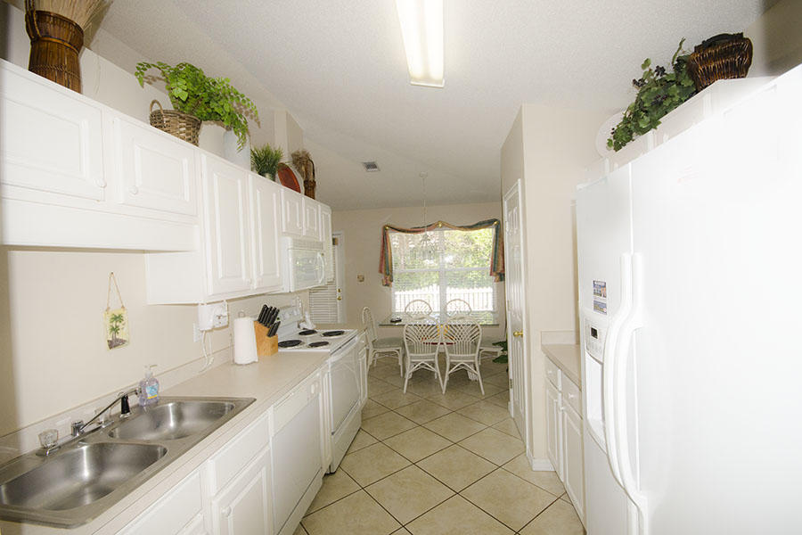 MARAVILLA COTTAGES - Residential