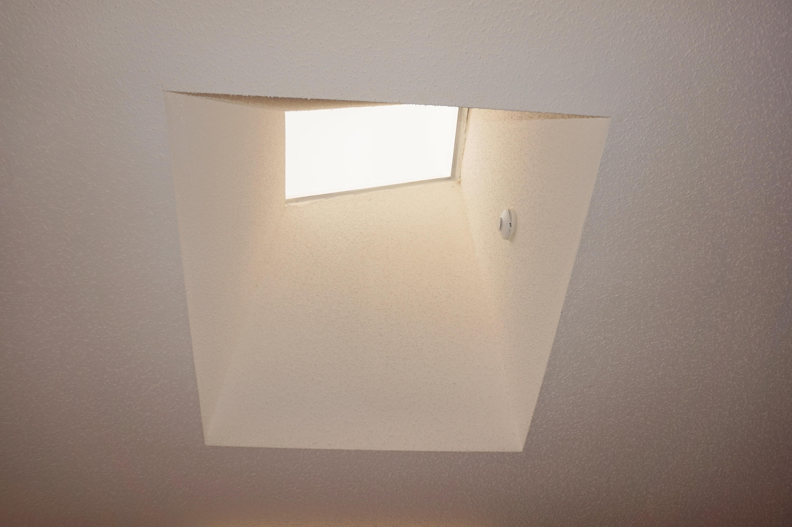 COUNTRYVIEW EST 4TH PH II LOT 8 - Residential