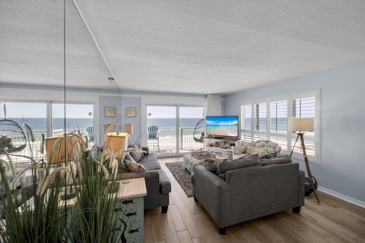 Destin Towers - Residential